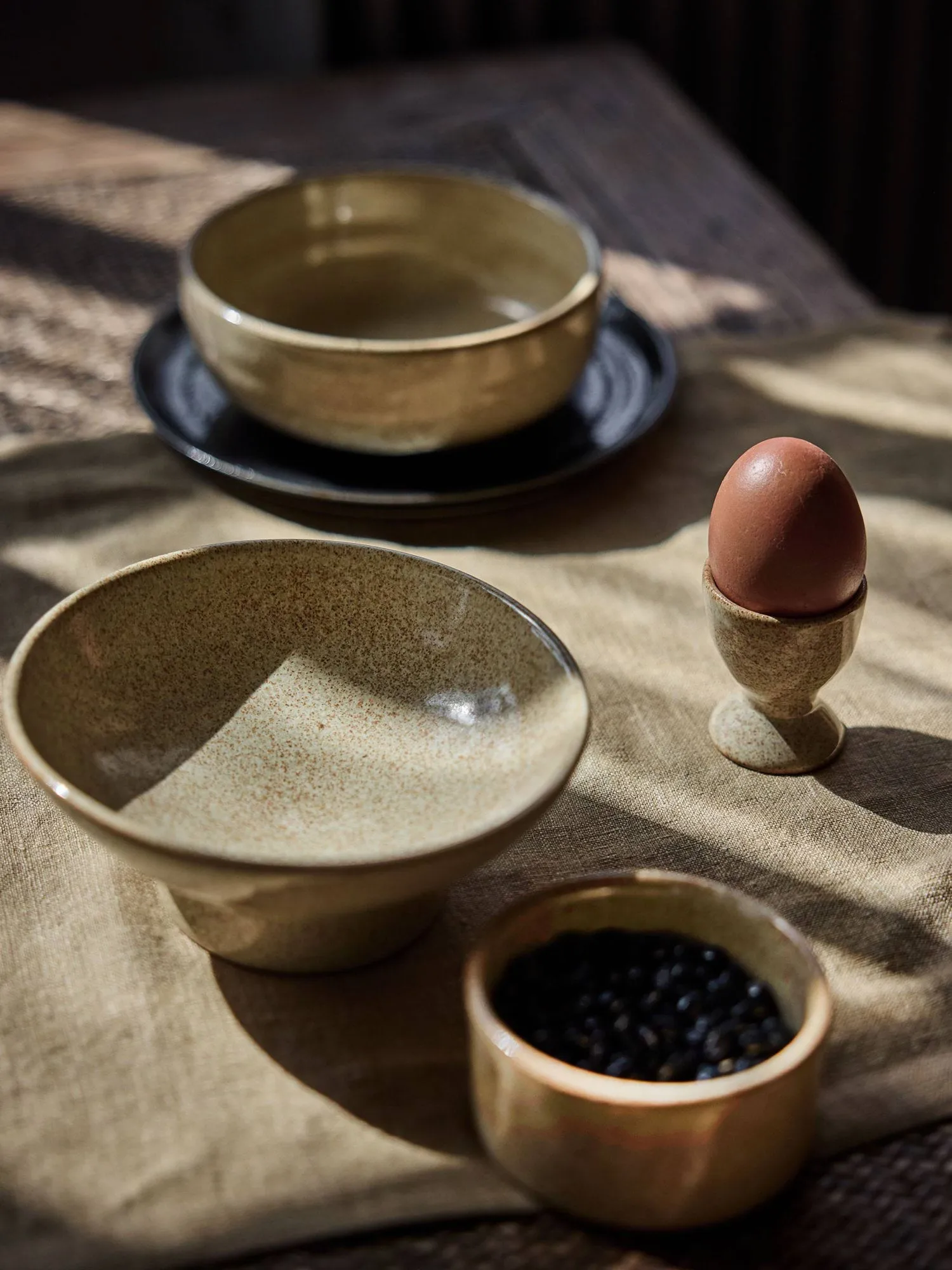 Elio 高脚碗, 米色斑点, Ø14.5x6cm Tell Me More