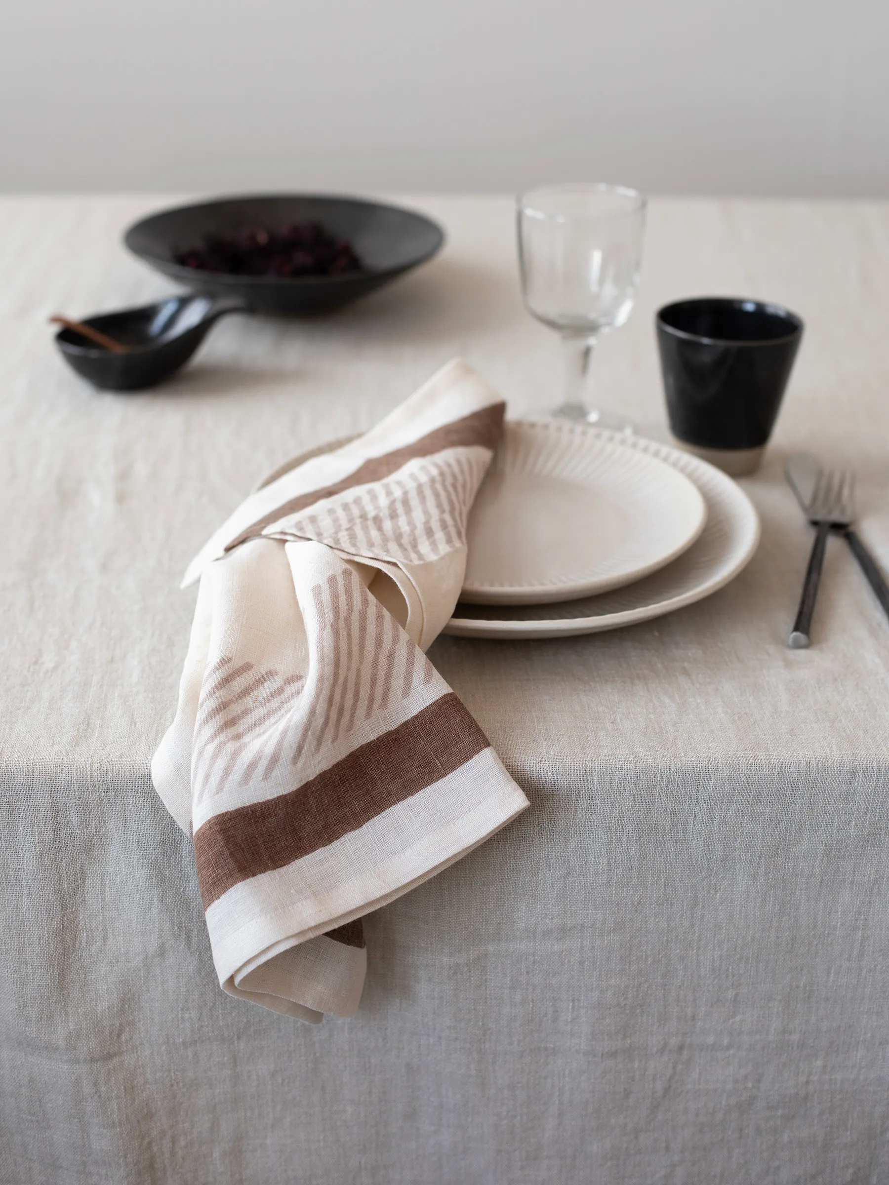 Ella 餐巾纸 50x50 cm, 褐色 Tell Me More