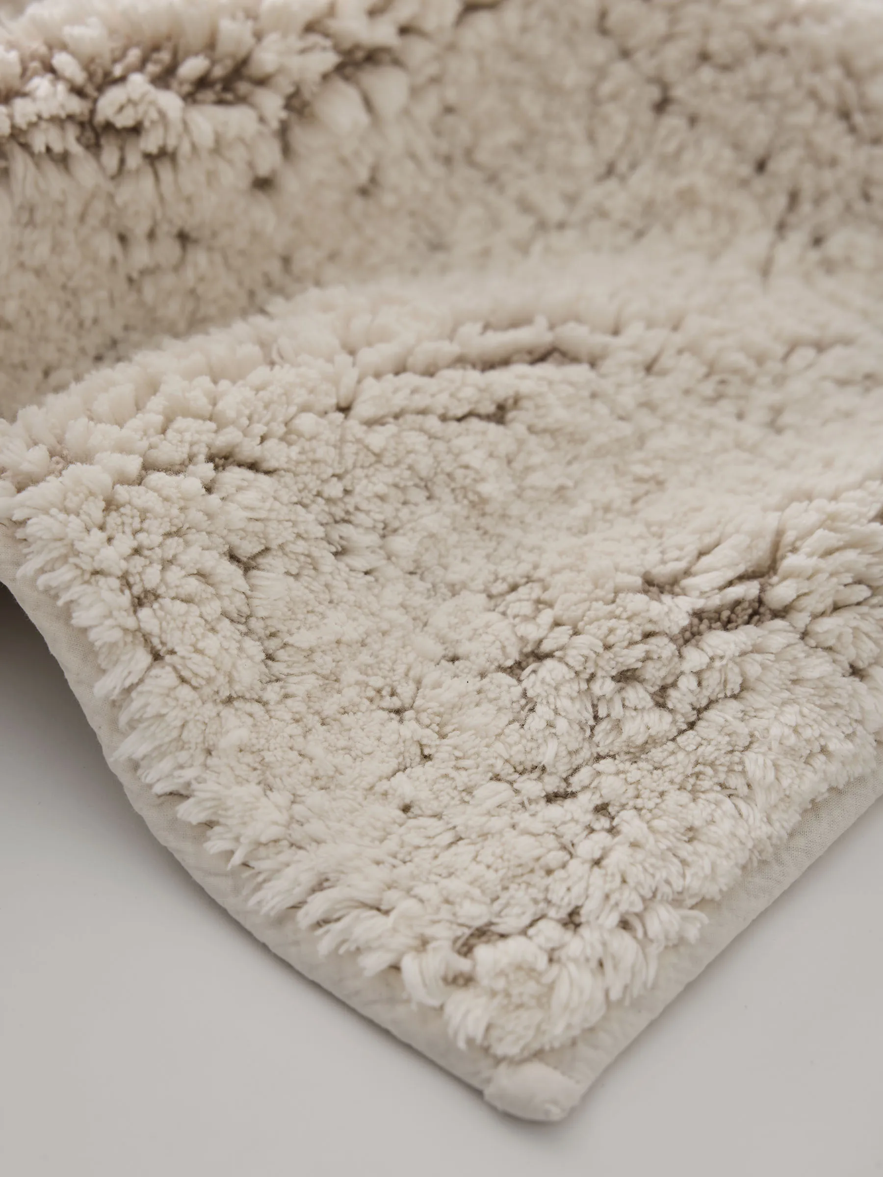 Elsa 浴室地垫 50x70 cm, 米白色 Tell Me More
