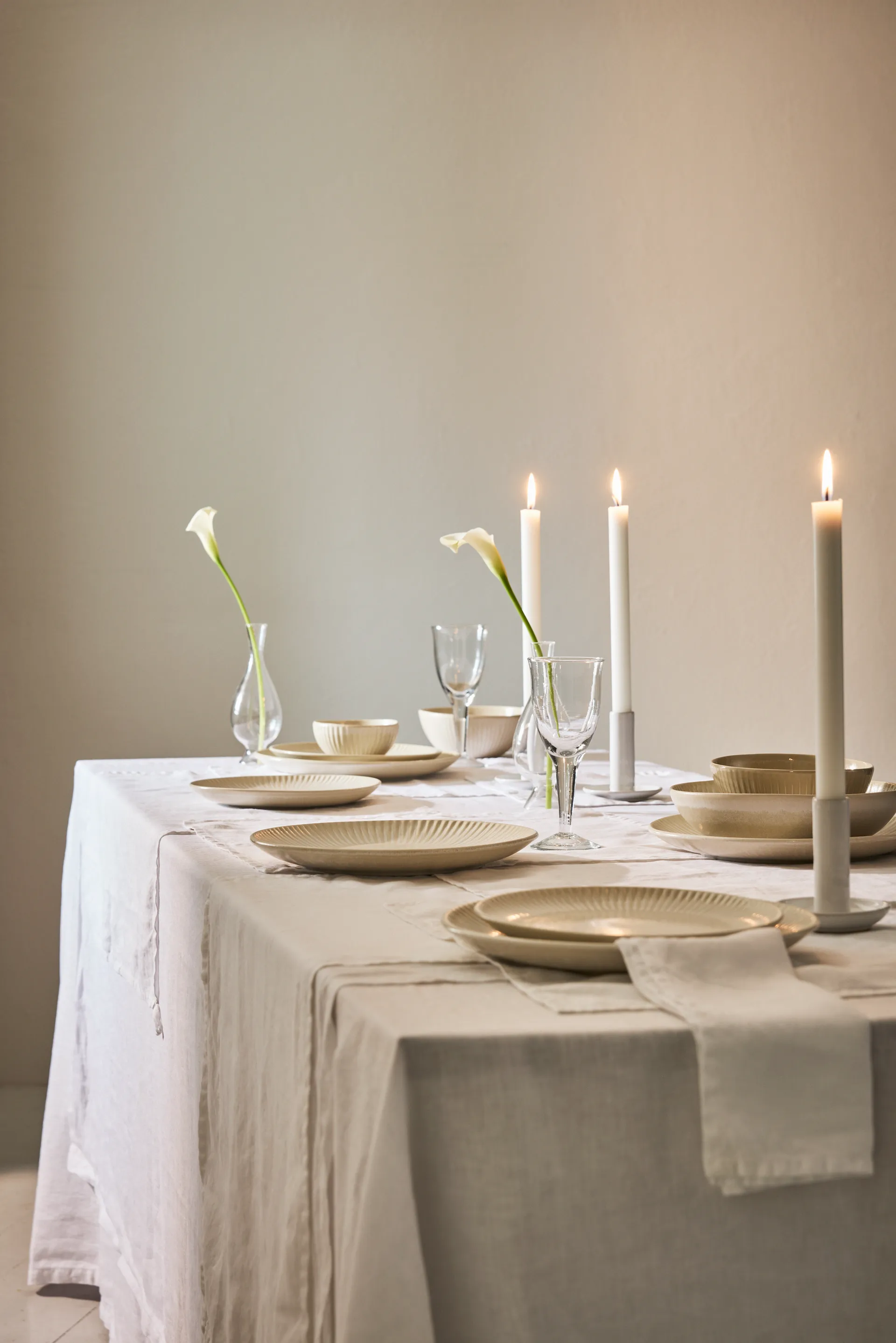 Granada 深盘 Ø22 cm, 奶油色 白色的-米色 Tell Me More