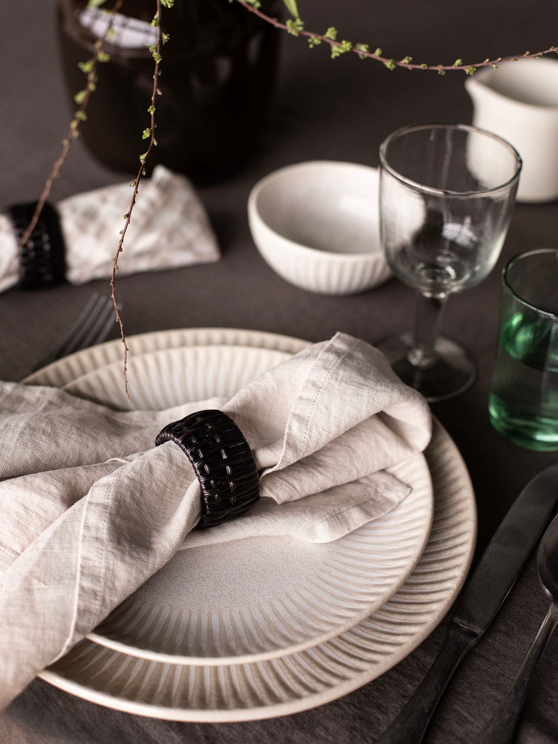 Granada 盘子 Ø26.5 cm, 奶油色 白色的-米色 Tell Me More