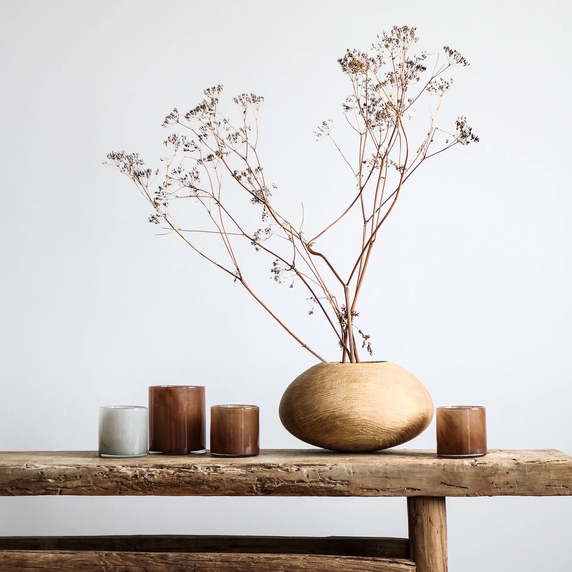 Lyric 烛台 M, 棕色 Tell Me More