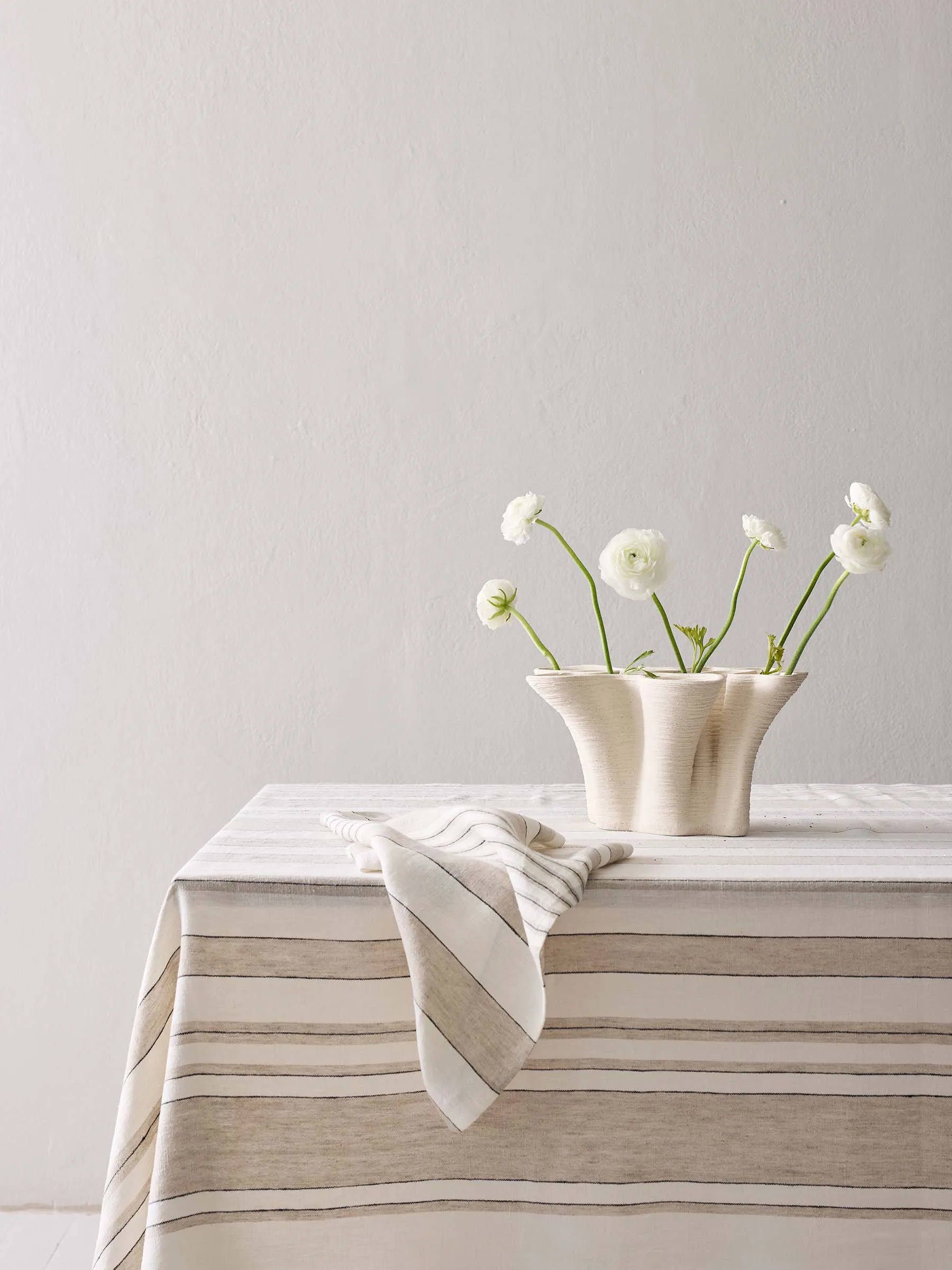 Noah 桌布, 米色 stripe, 145x270 cm Tell Me More