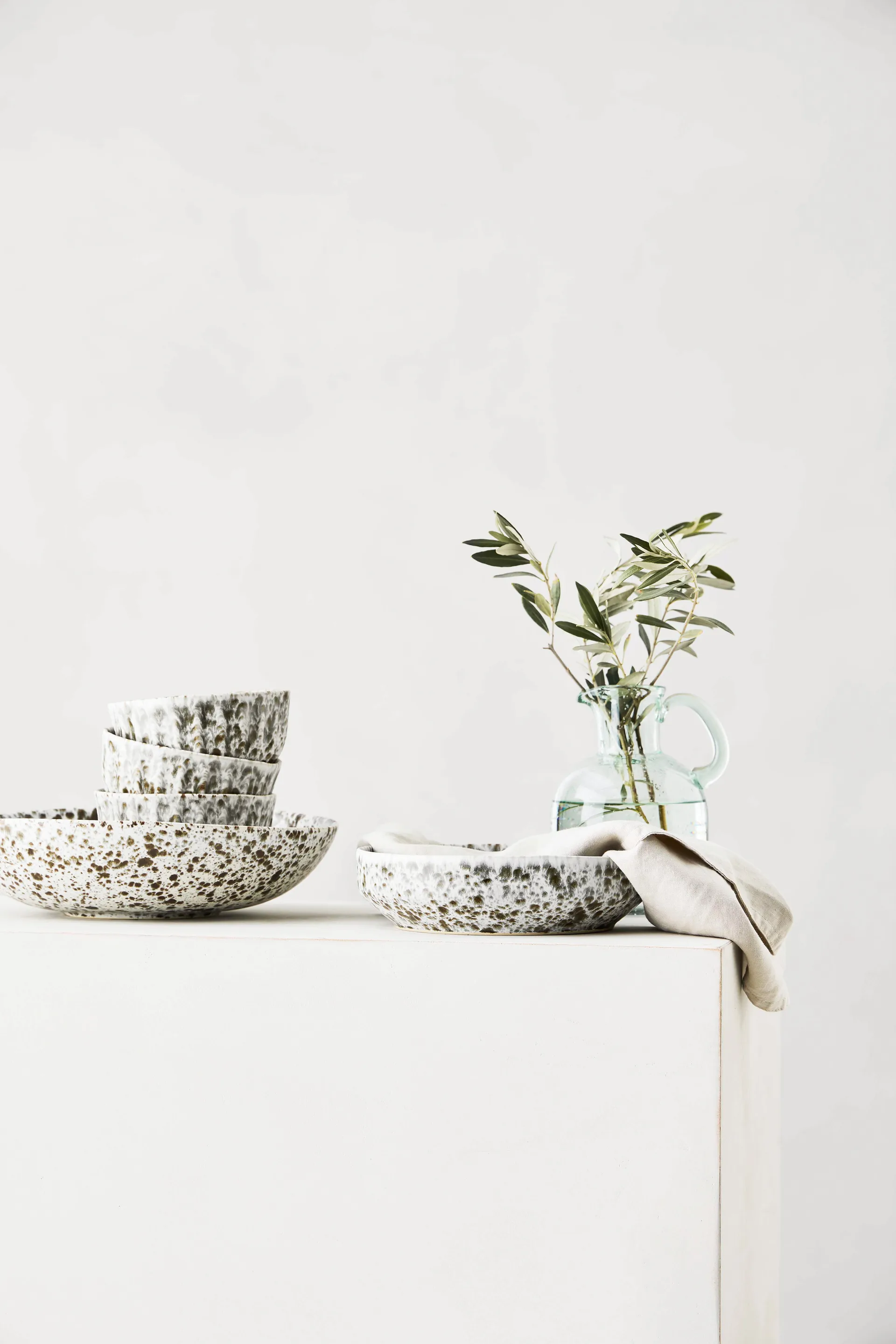 Rivoli salladsbowl medium Ø30 cm, 绿色 splatter Tell Me More