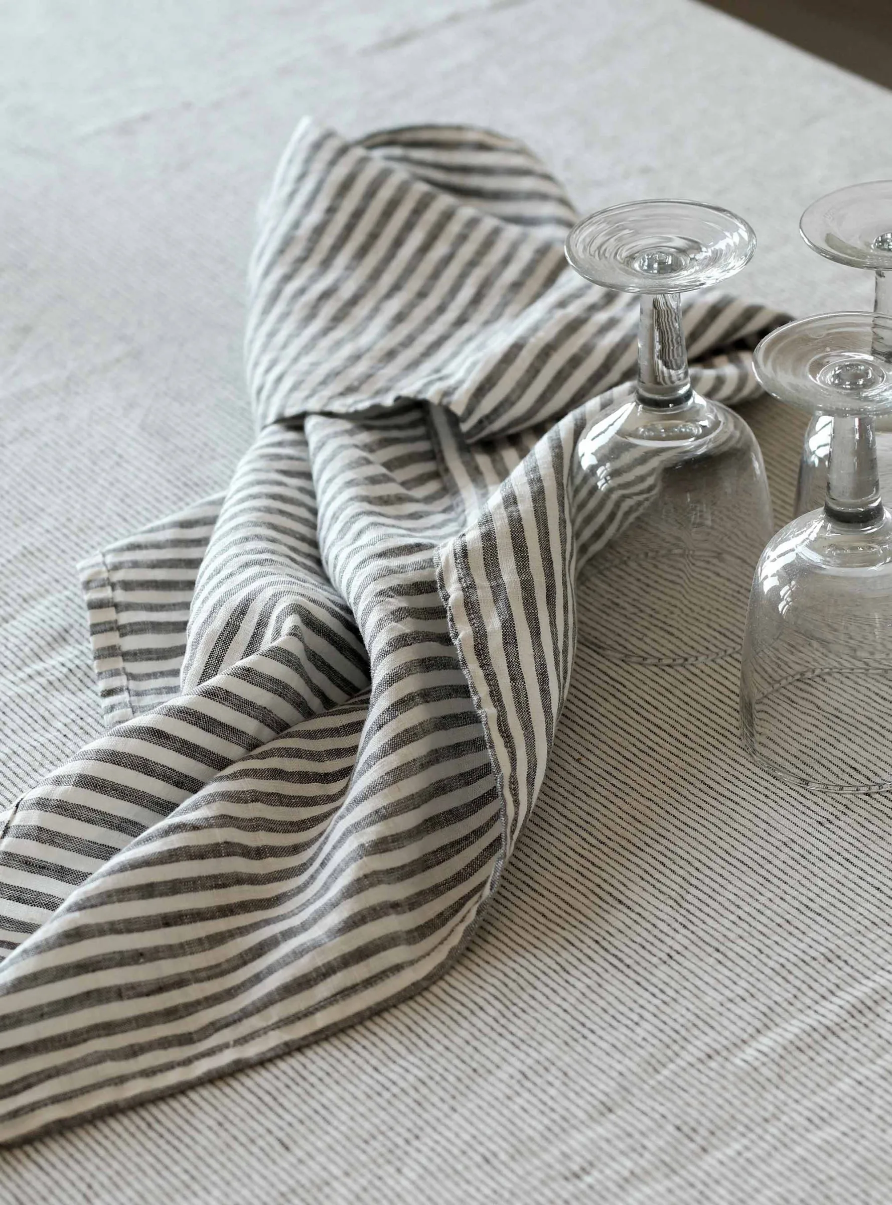 Tell me more 厨房巾 linen 50x70 cm, 灰色-白色 Tell Me More