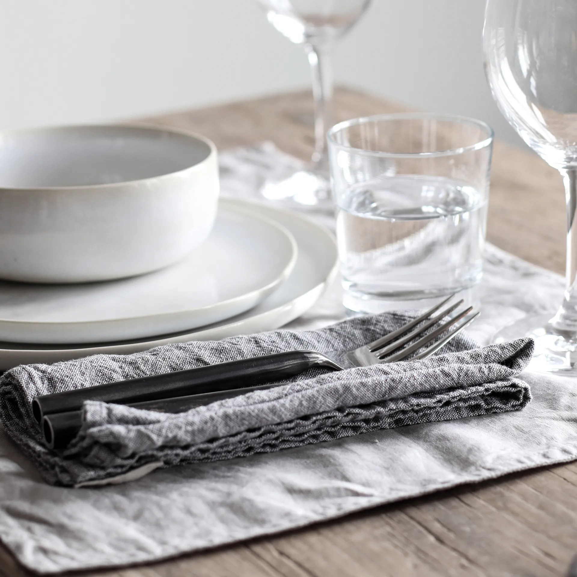 Vince 盘子 27 cm, 白色 Tell Me More