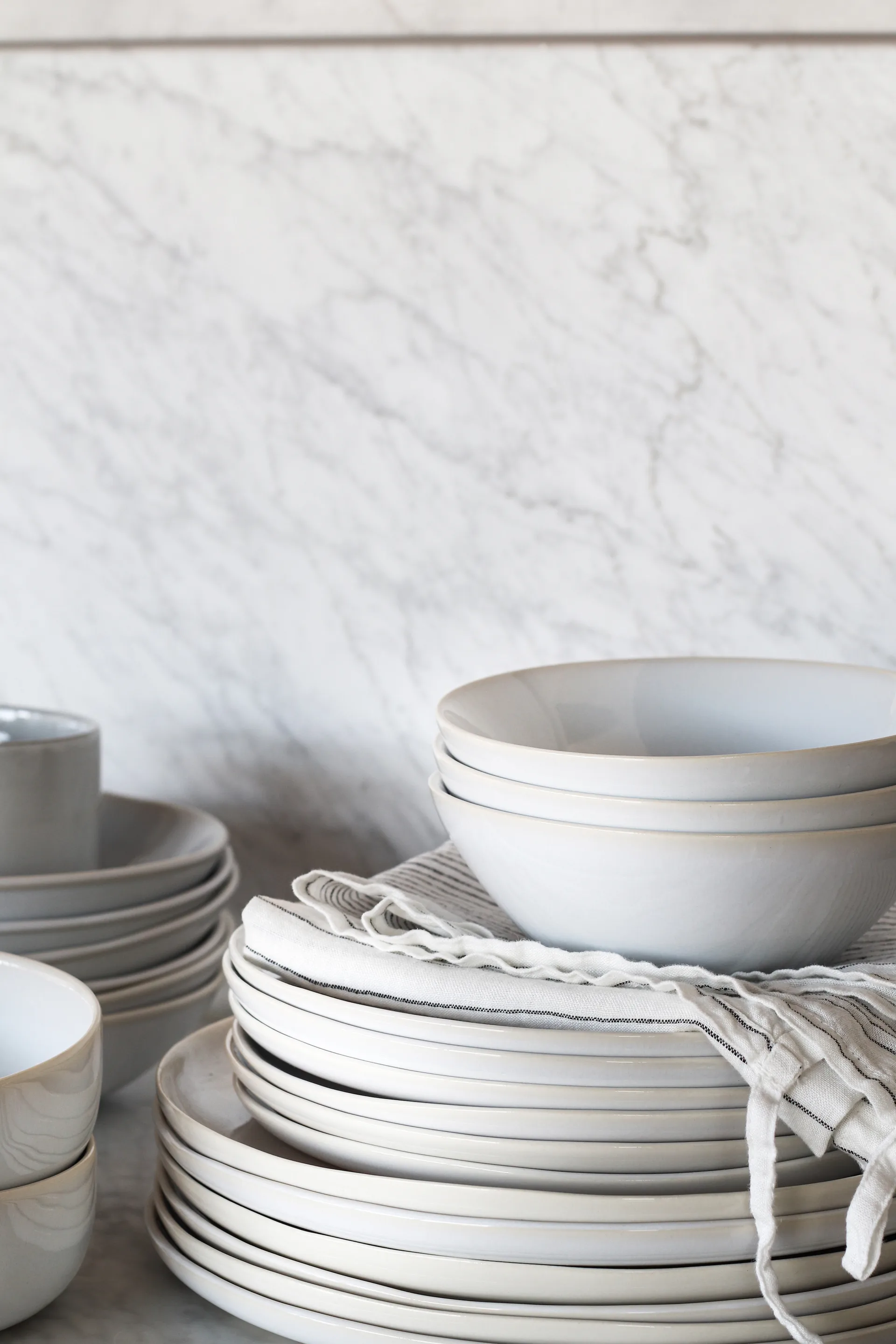 Vince 盘子 27 cm, 白色 Tell Me More