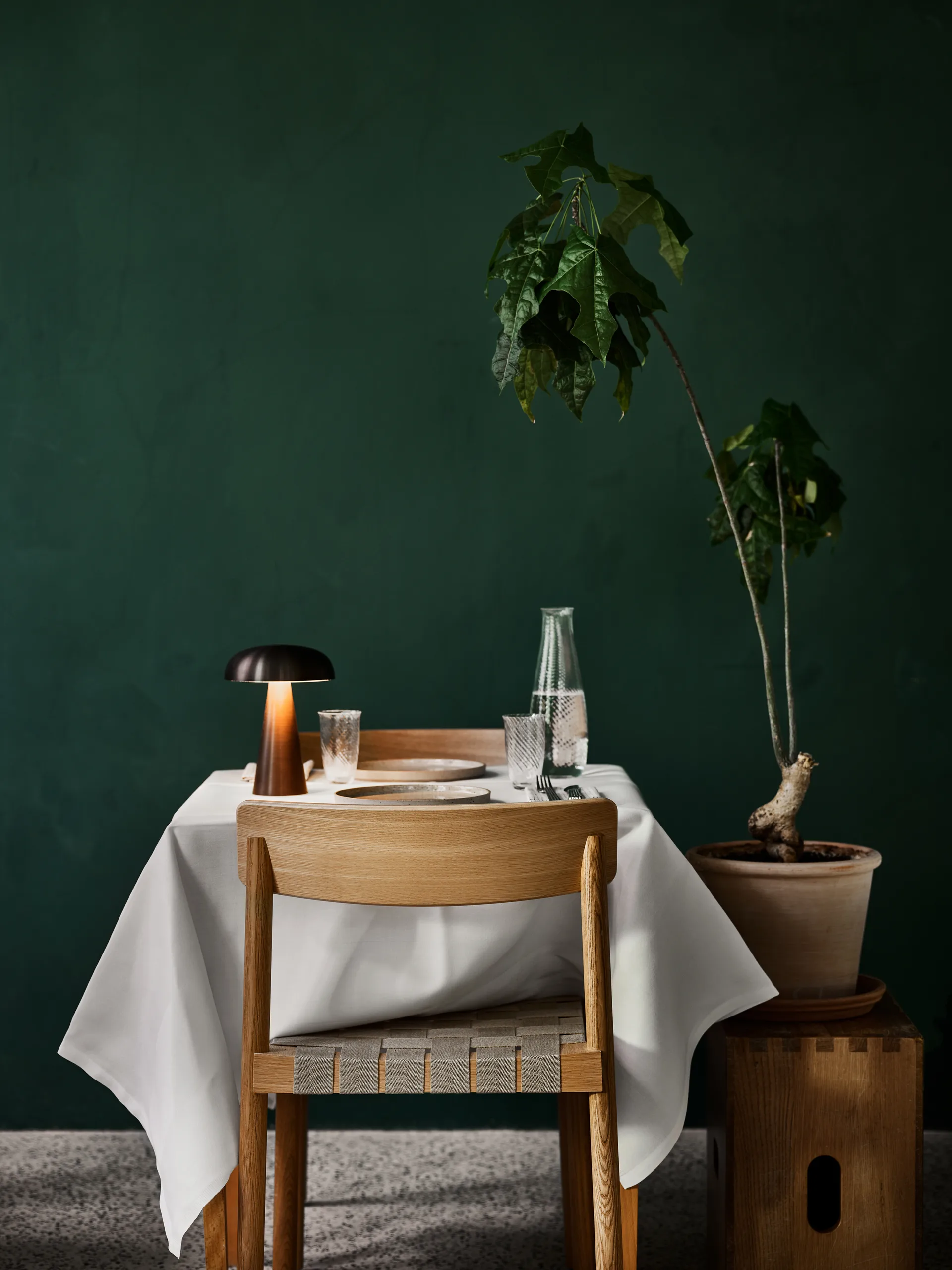 Betty TK1 椅子, 自然木色, 原色/自然色 braided 亚麻色 band seat &Tradition