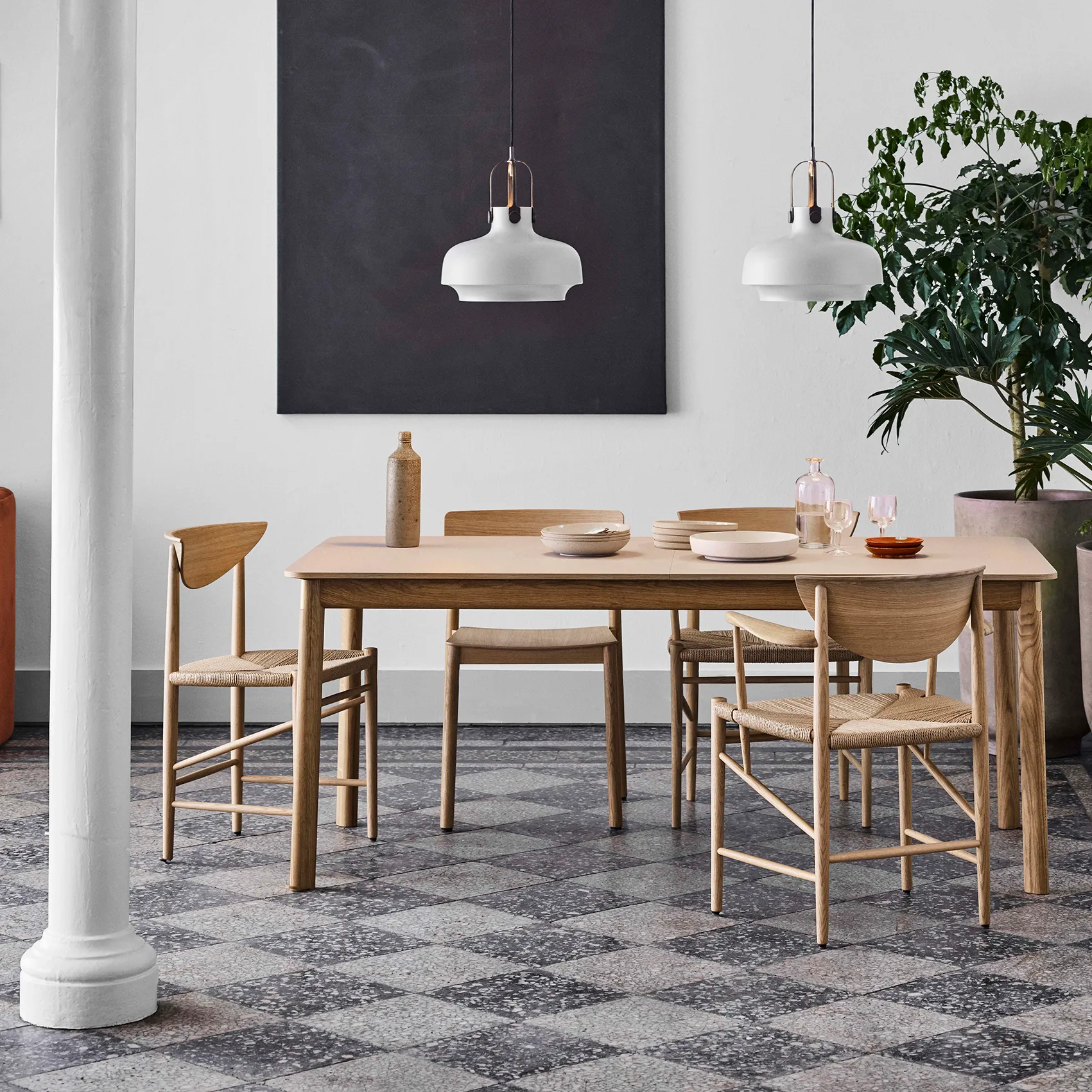 Drawn 椅子 HM3, 白色 oiled oak &Tradition