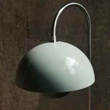Flowerpot VP12 落地灯 - 石蓝色 - &Tradition