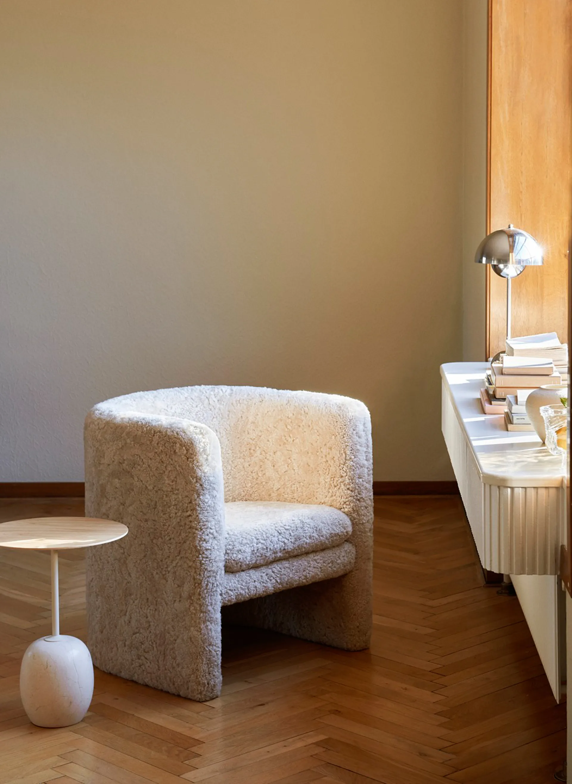 FlowerPot VP3 台灯, 镀铬合金色 &Tradition