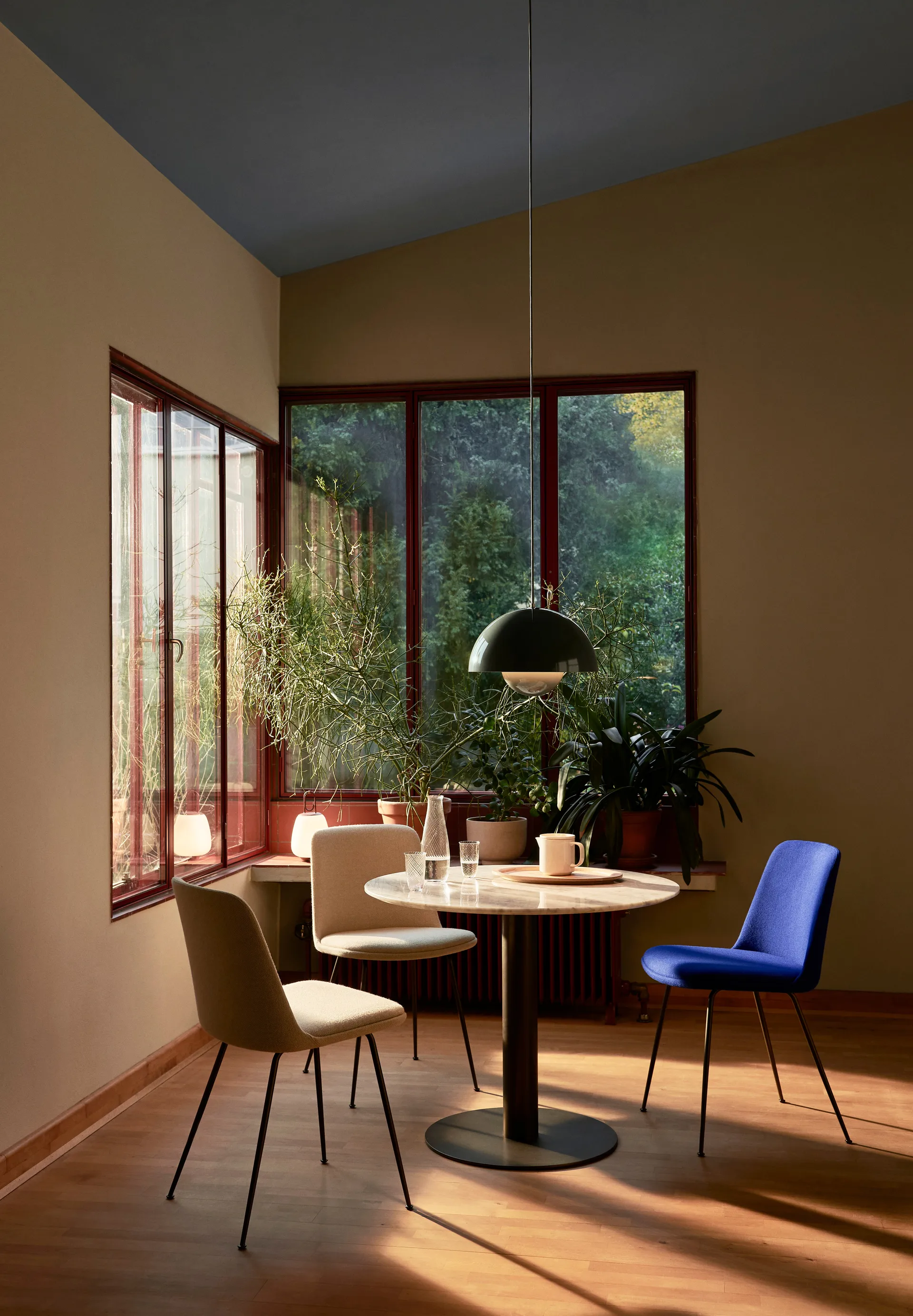 Flowerpot VP7 花苞灯/吊灯, 石灰蓝 &Tradition