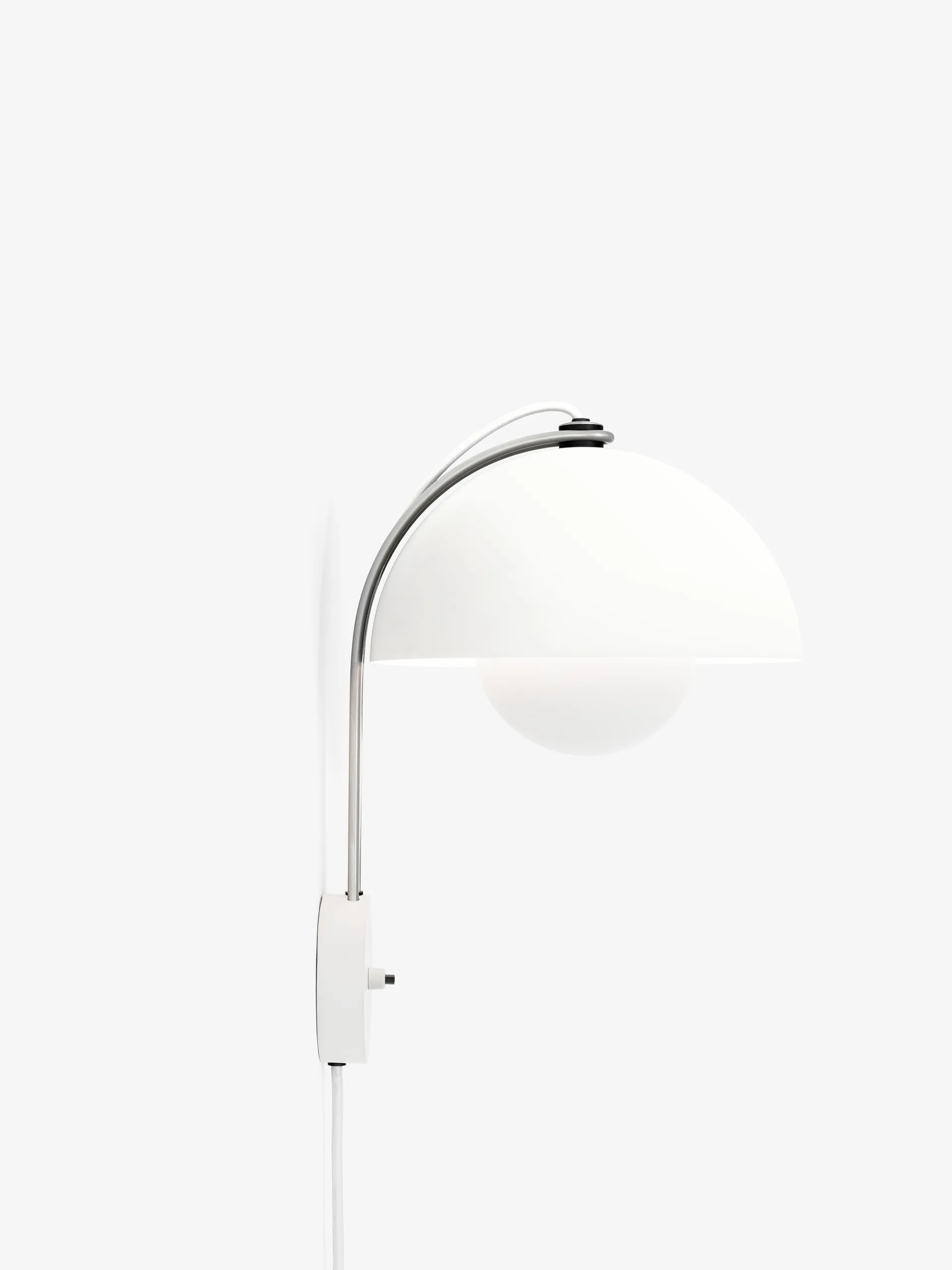 Flowerpot 壁灯/墙灯/花苞灯 VP8, 哑光 白色 &Tradition