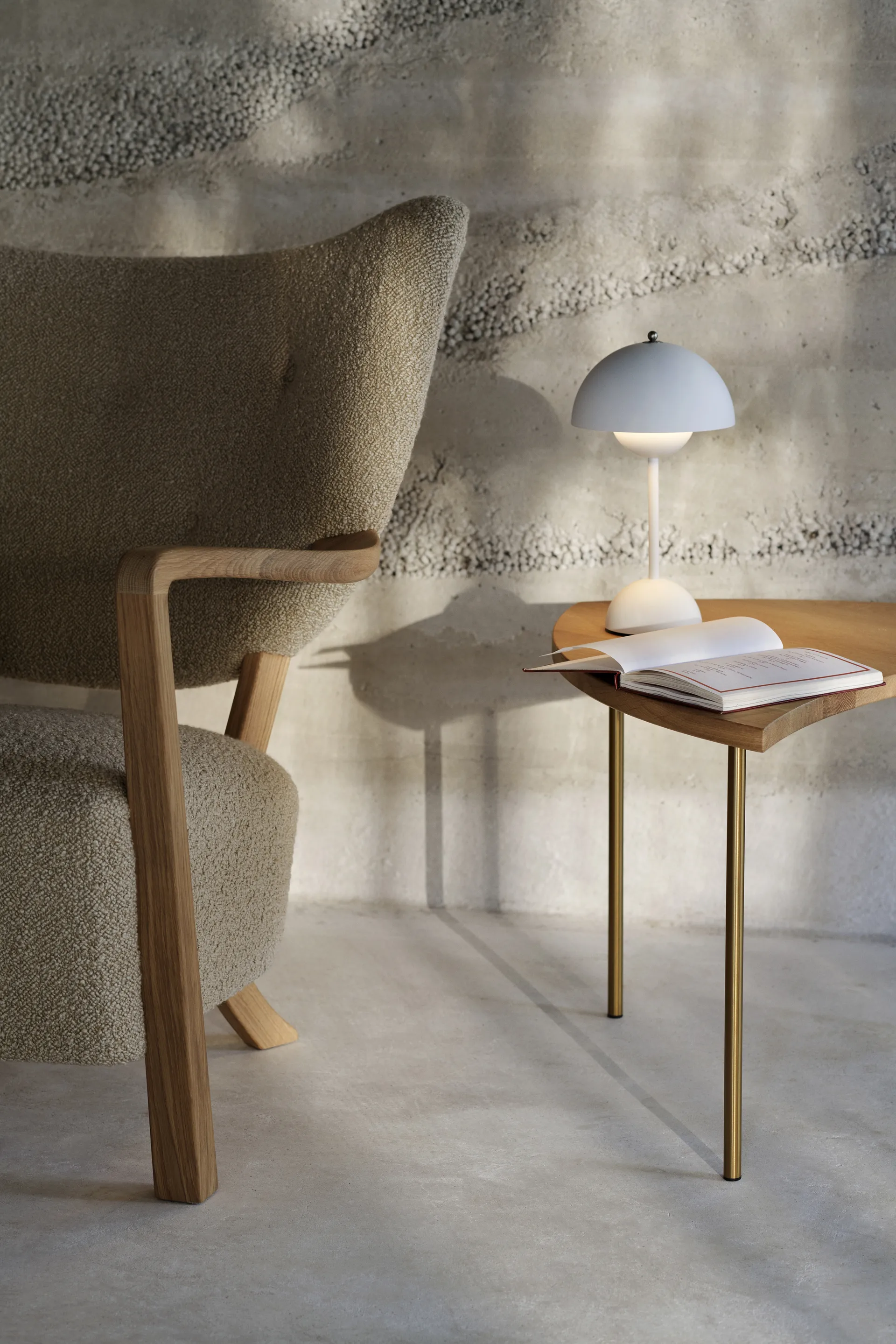 Flowerpot 便携台灯/床头灯 VP9, 哑光白 &Tradition