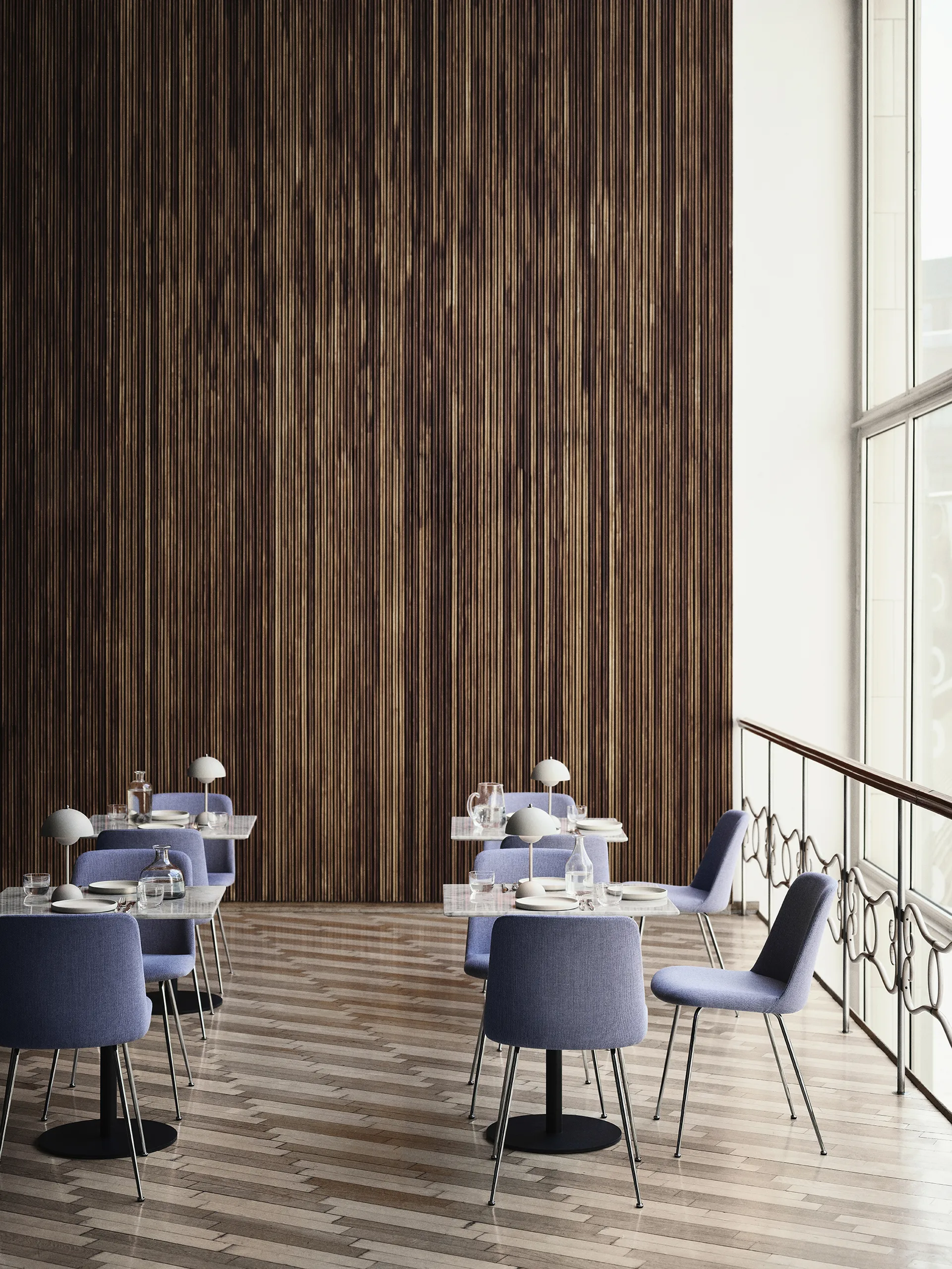 Flowerpot 便携台灯/床头灯 VP9, 哑光白 &Tradition