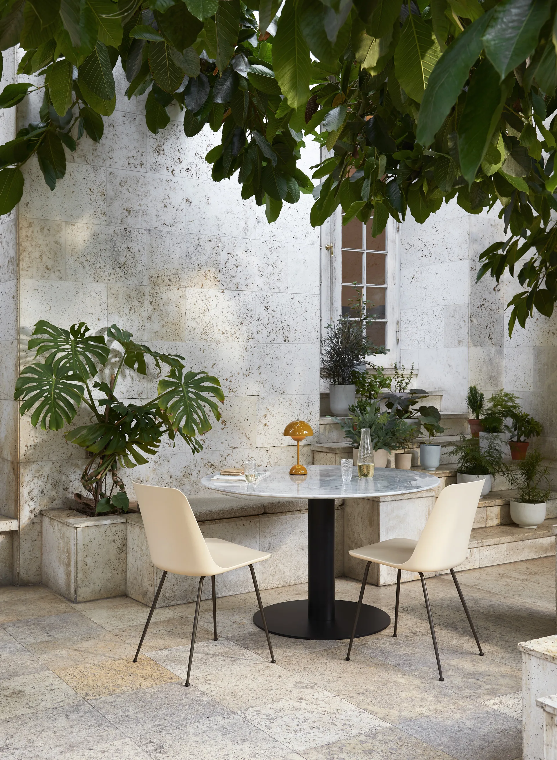 Flowerpot 便携台灯/床头灯 VP9, 芥末黄 &Tradition