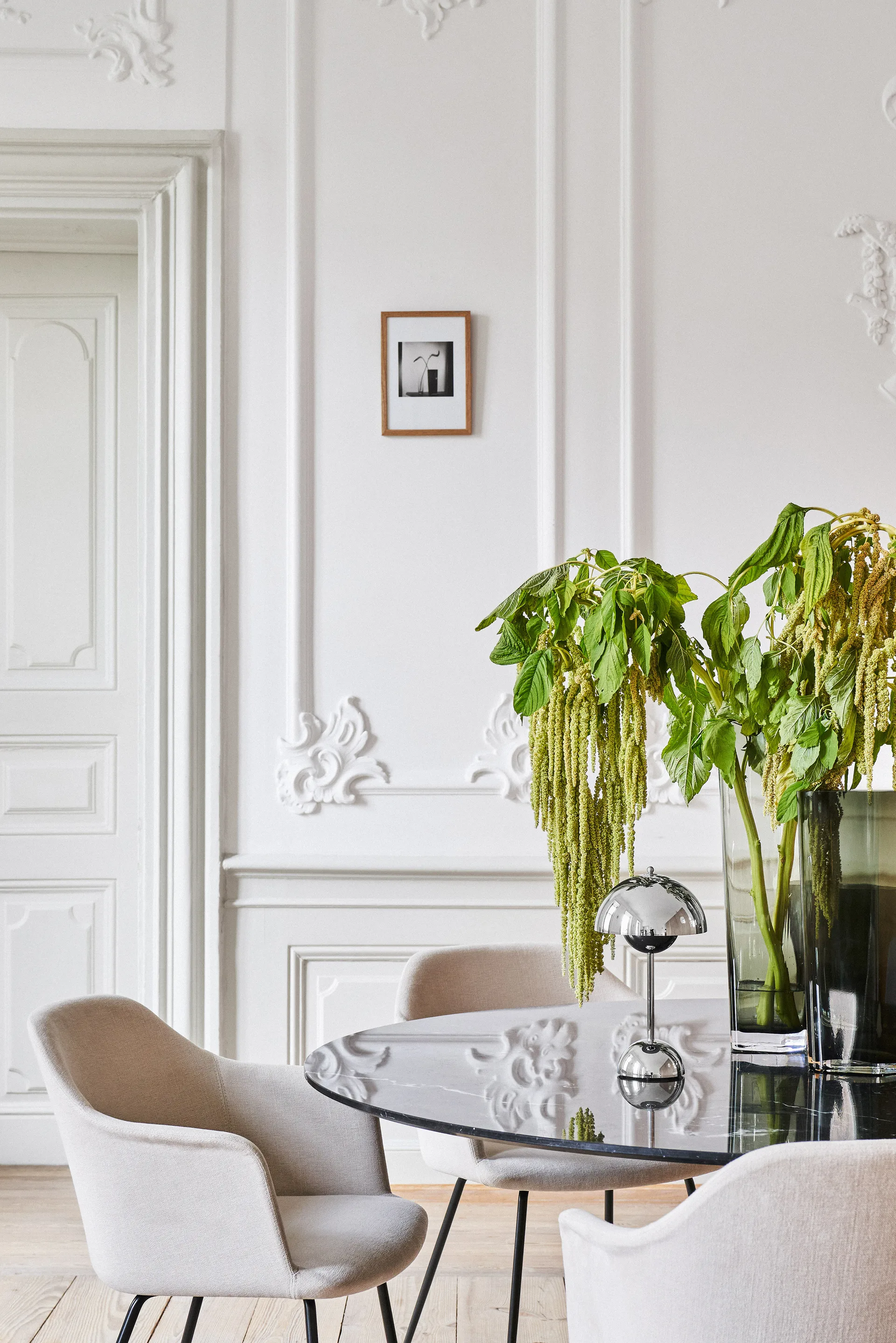 Flowerpot 便携台灯/床头灯 VP9, 铬合金色 &Tradition