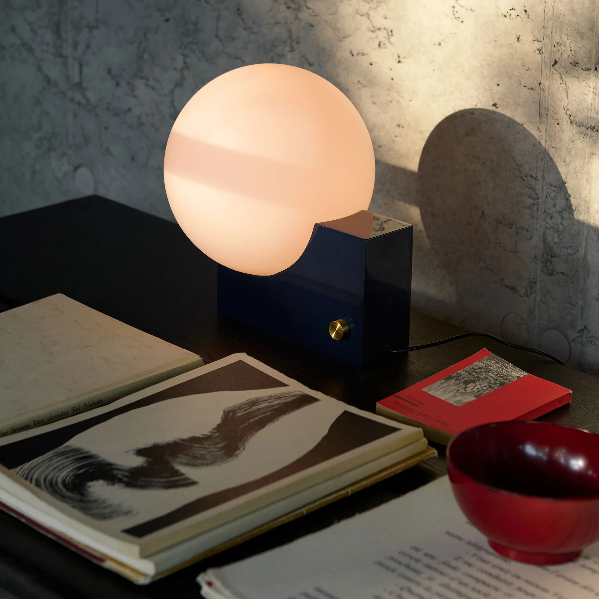 Journey SHY1 台灯/床头灯, 钢青 &Tradition