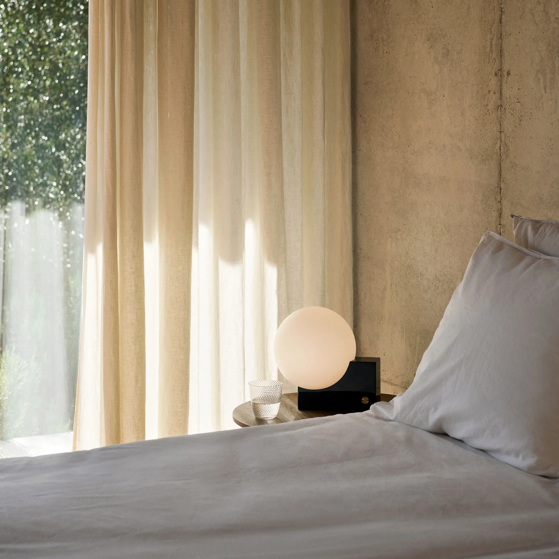 Journey SHY1 台灯/床头灯, 钢青 &Tradition