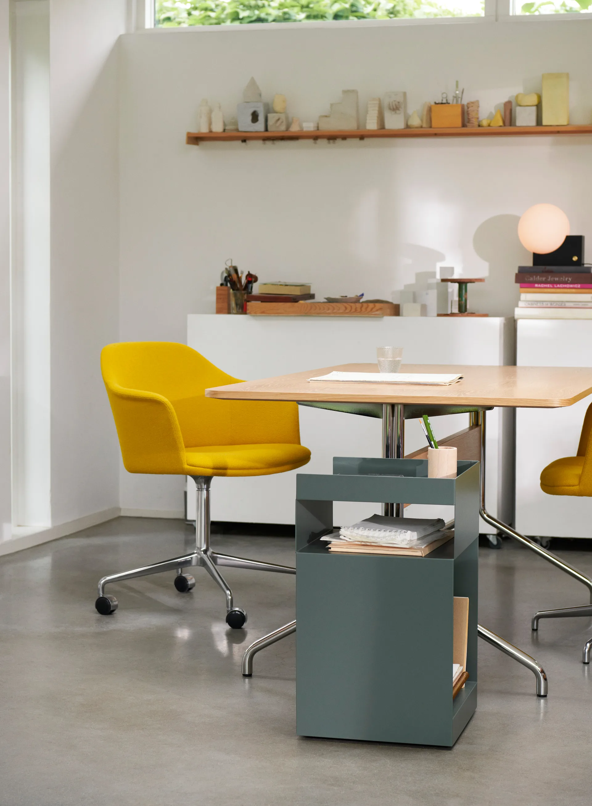 Rotate SC73 可移动收纳边桌, 深绿色 &Tradition