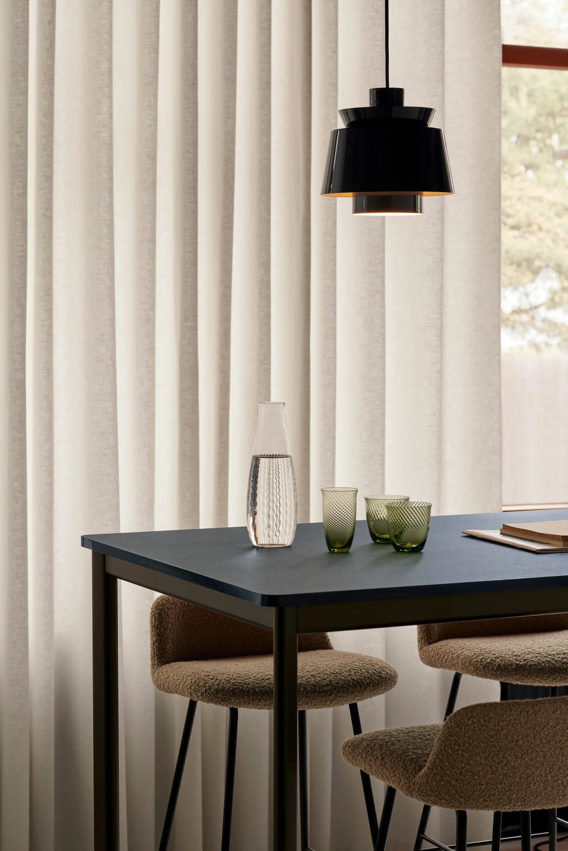 Utzon JU1 Special Anniversary Edition 灯, Steel Blue &Tradition