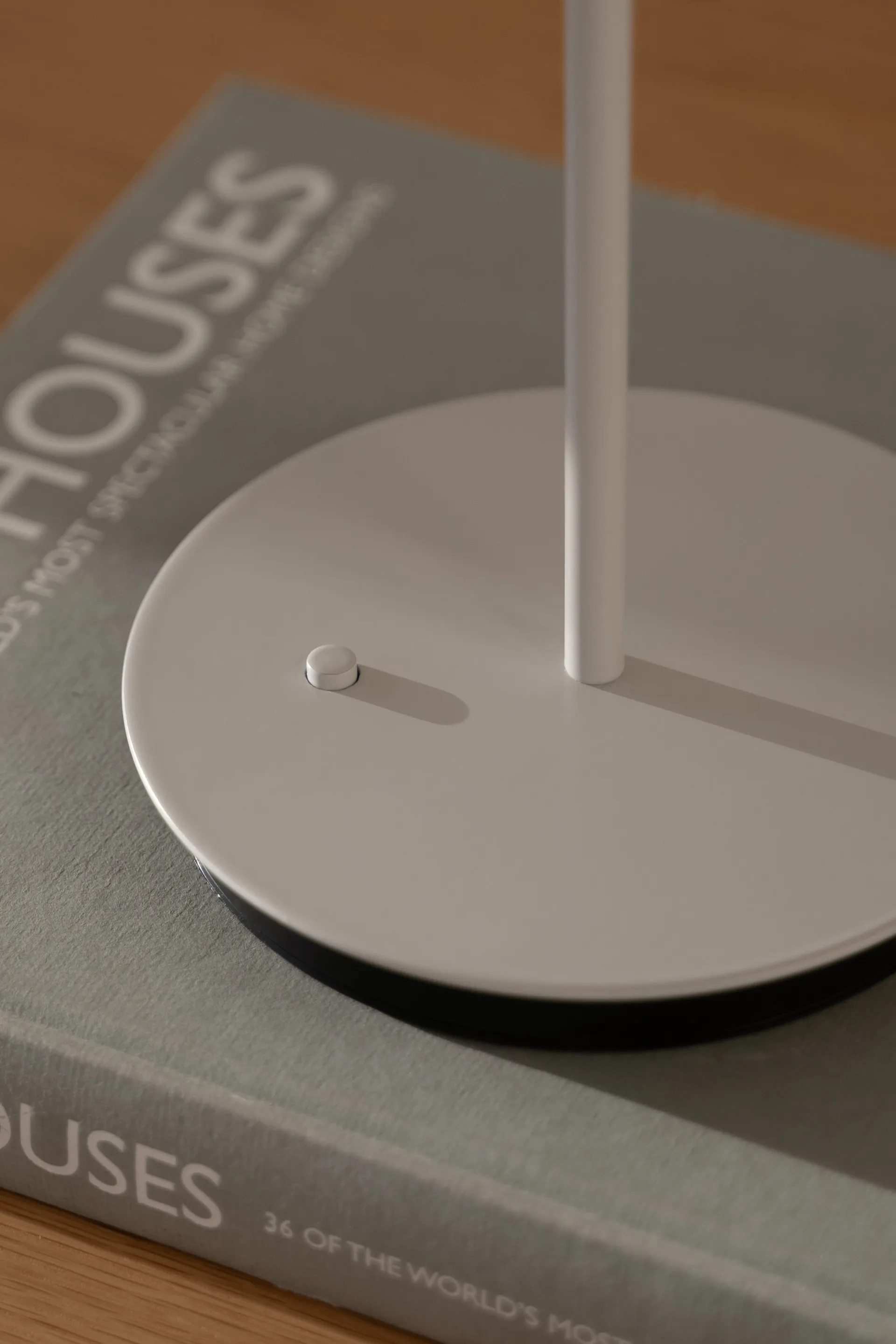 Asteria Move 便携 台灯, Monochrome-nuance mist Umage