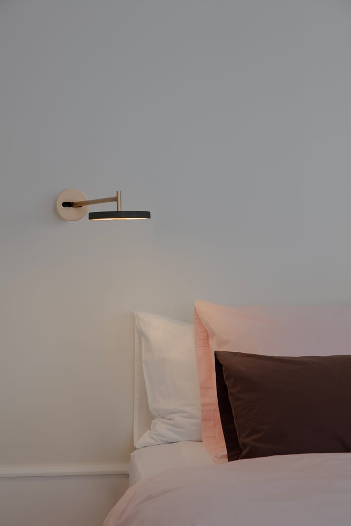 Asteria Wall long 壁灯, 黑色 Umage