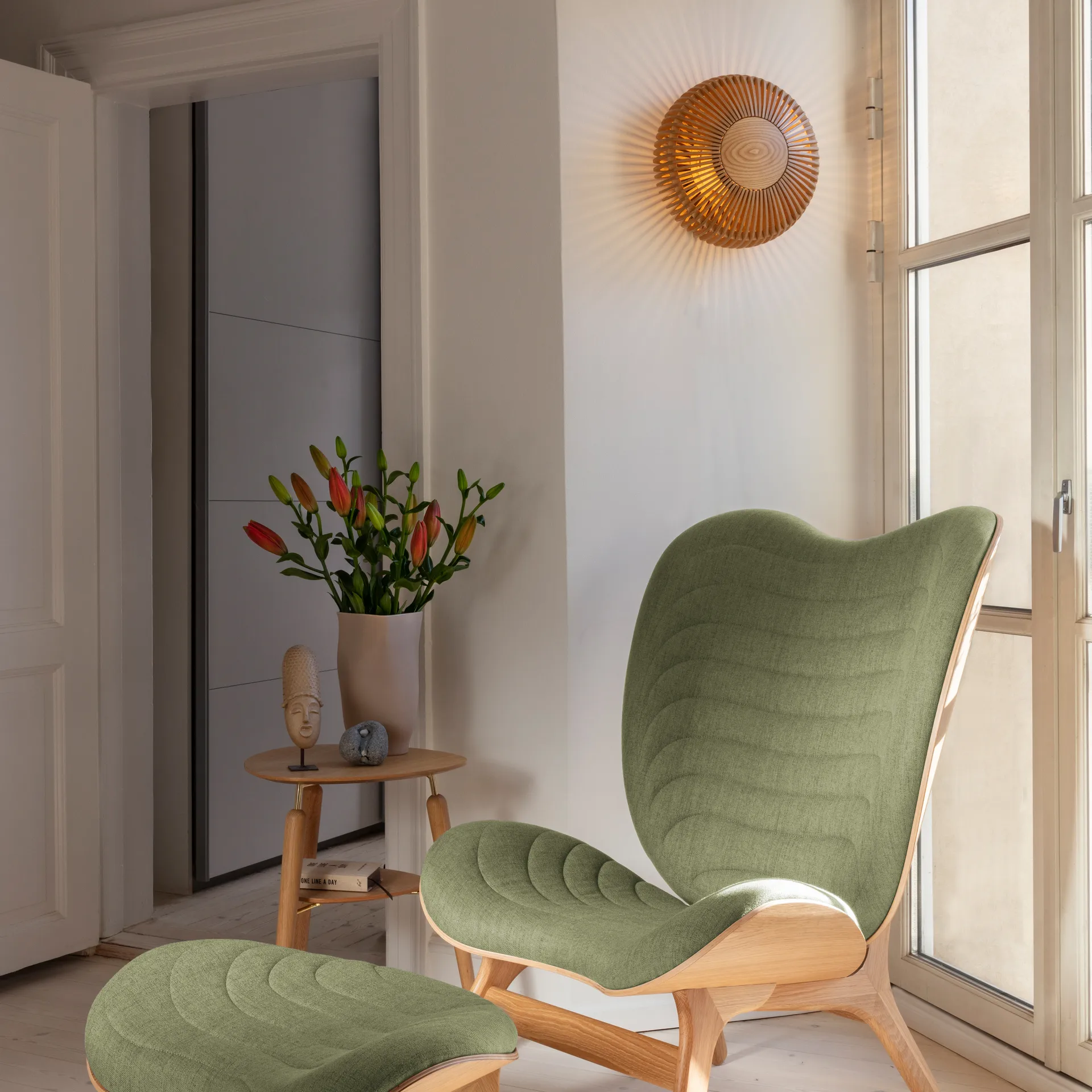 Clava Up 壁灯 medium, Oak Umage