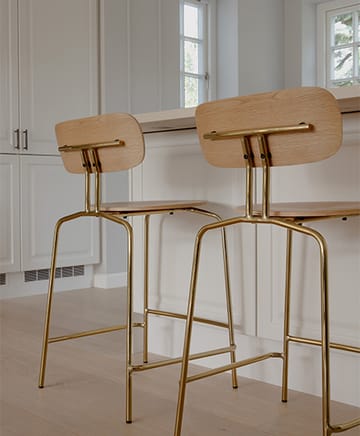 Curious barstool 65 cm - 自然木色-黄铜 - Umage