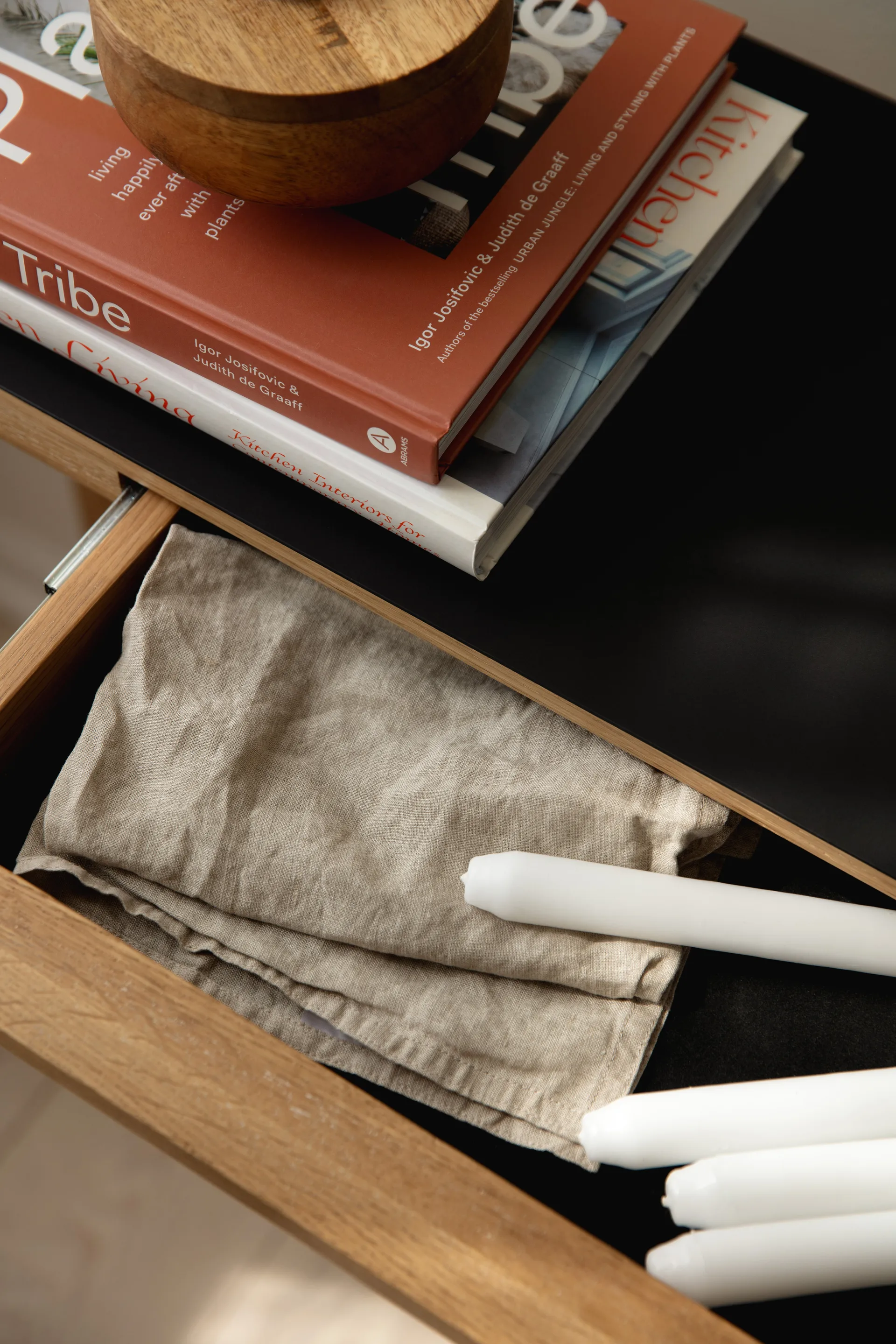 Heart'n'Soul console 桌子 120 cm, 自然木色-obsidian 黑色 Umage