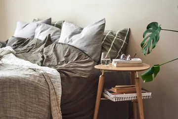 My Spot sido 桌子 - Oak-bronze - Umage