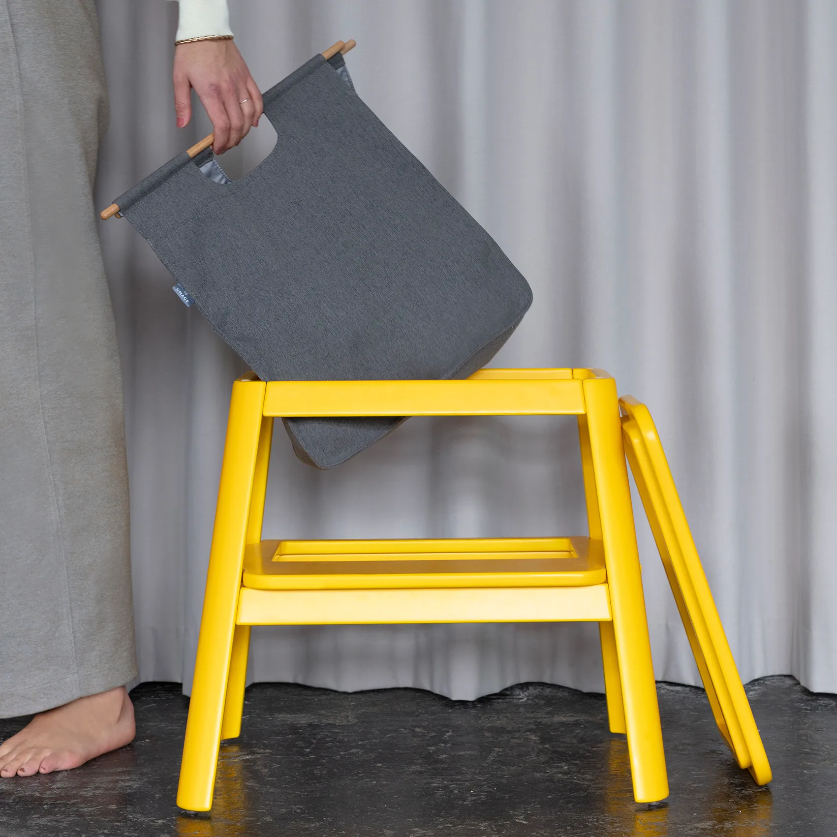 Step it up stool 凳子, saffron 黄色 Umage