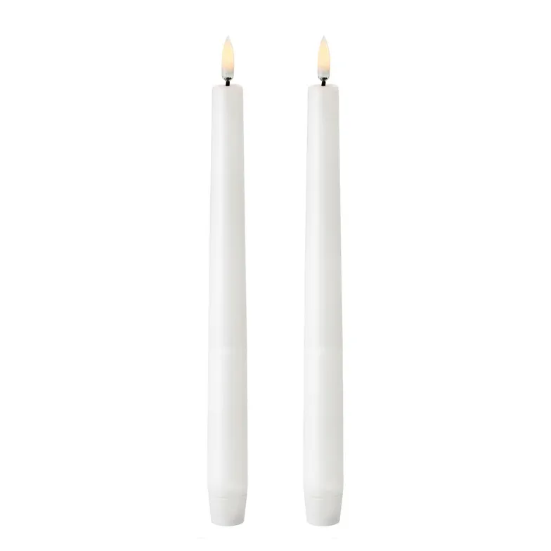 Uyuni LED Taper candles white 两件套装, 25,2 cm Uyuni Lighting
