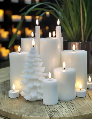 Uyuni LED方形蜡烛白色Ø7.8cm - 15.2cm - Uyuni Lighting