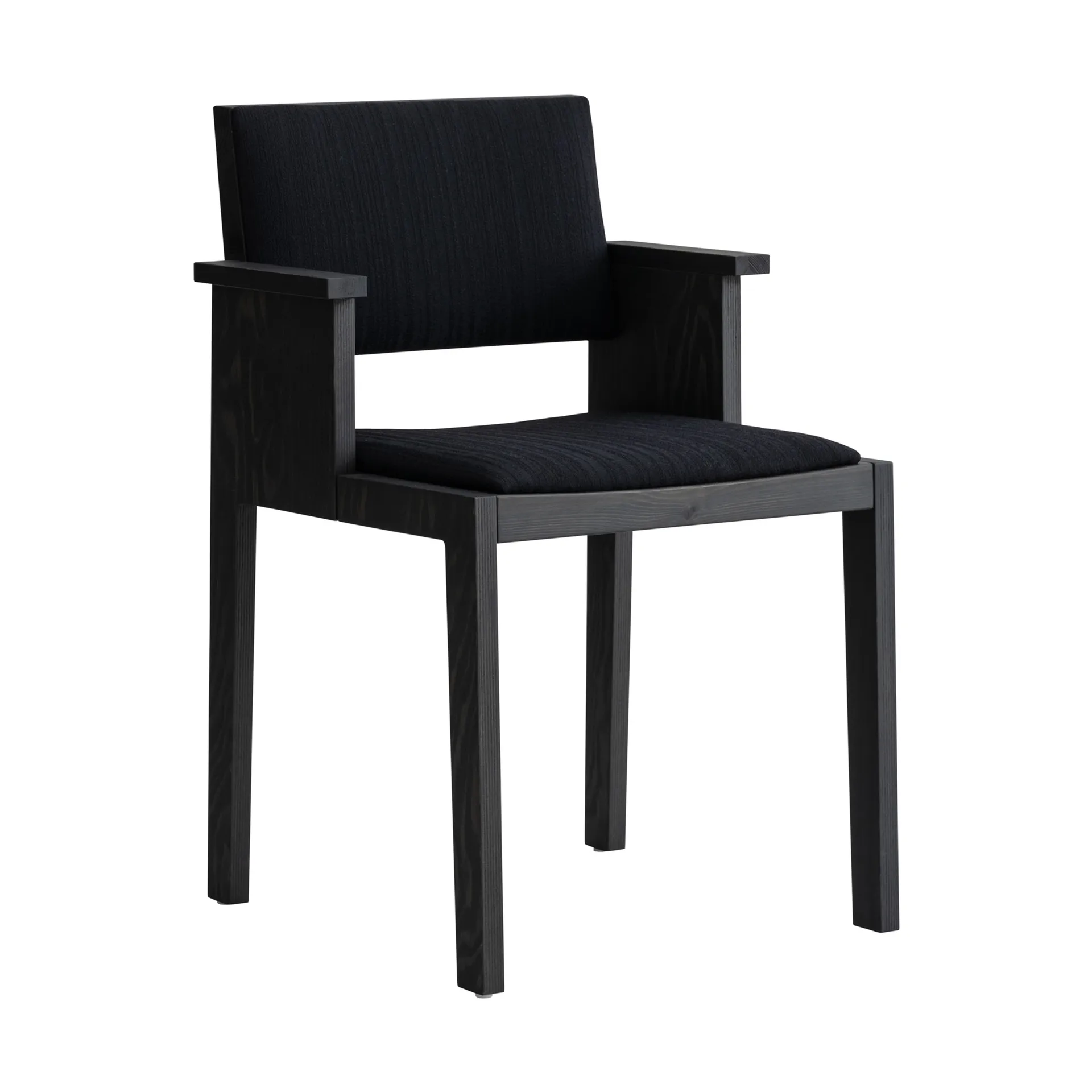 016 Maasto  dining armchair, 黑色染色松木_正面黑色软垫 Vaarnii