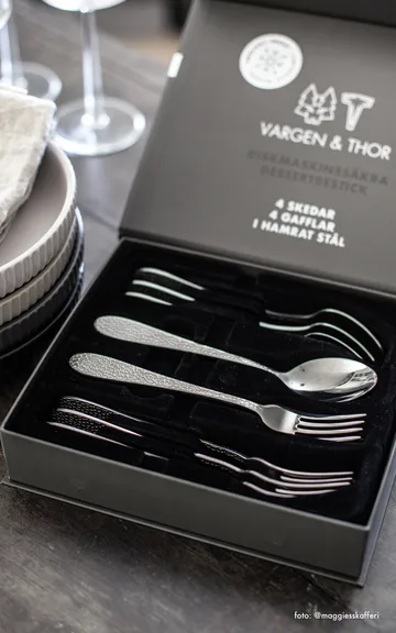 Frost 甜点前菜餐具 8件装 - 缟玛瑙黑 - Vargen & Thor
