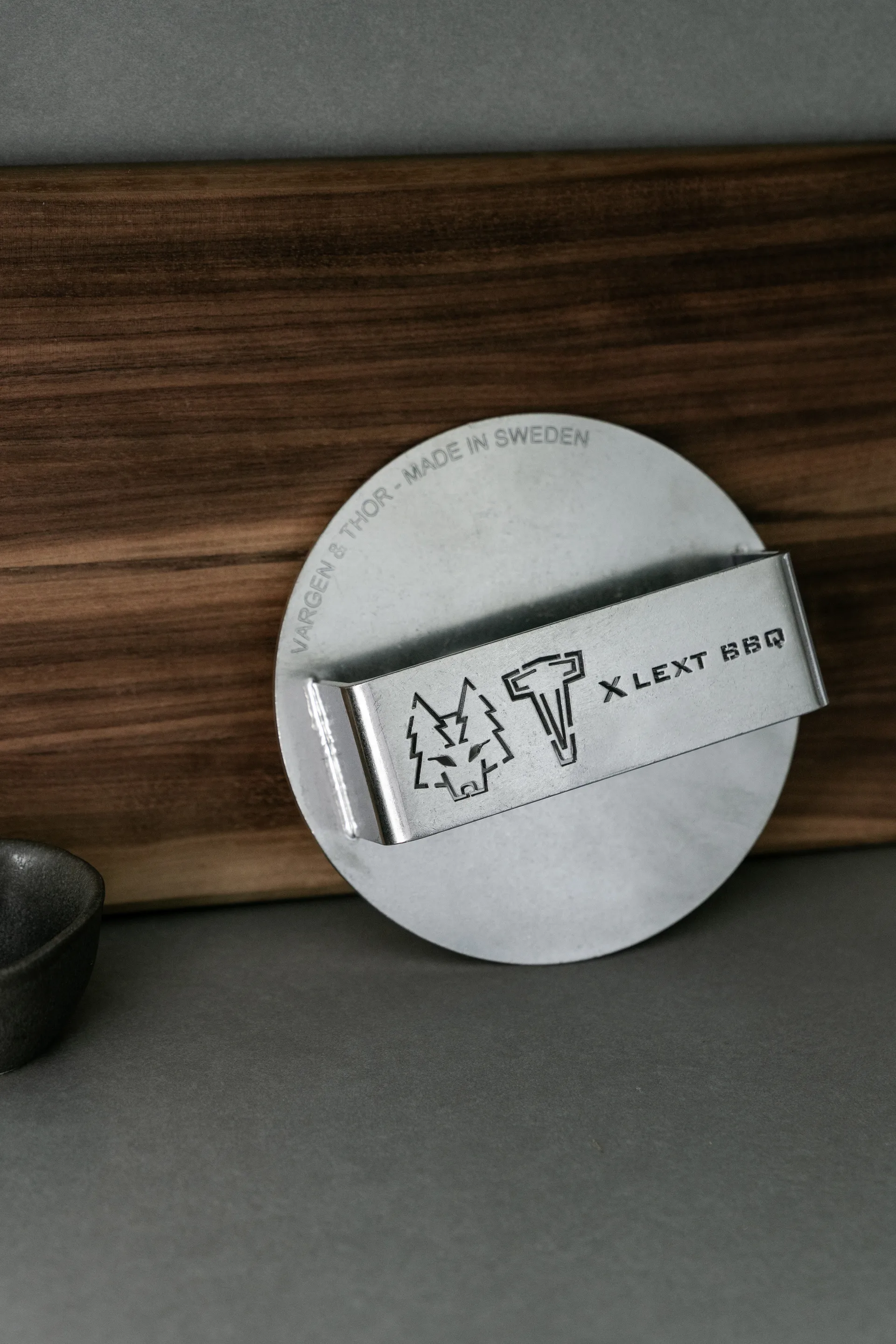 GLÖD burger press Ø14 cm, 抛光的 steel Vargen & Thor