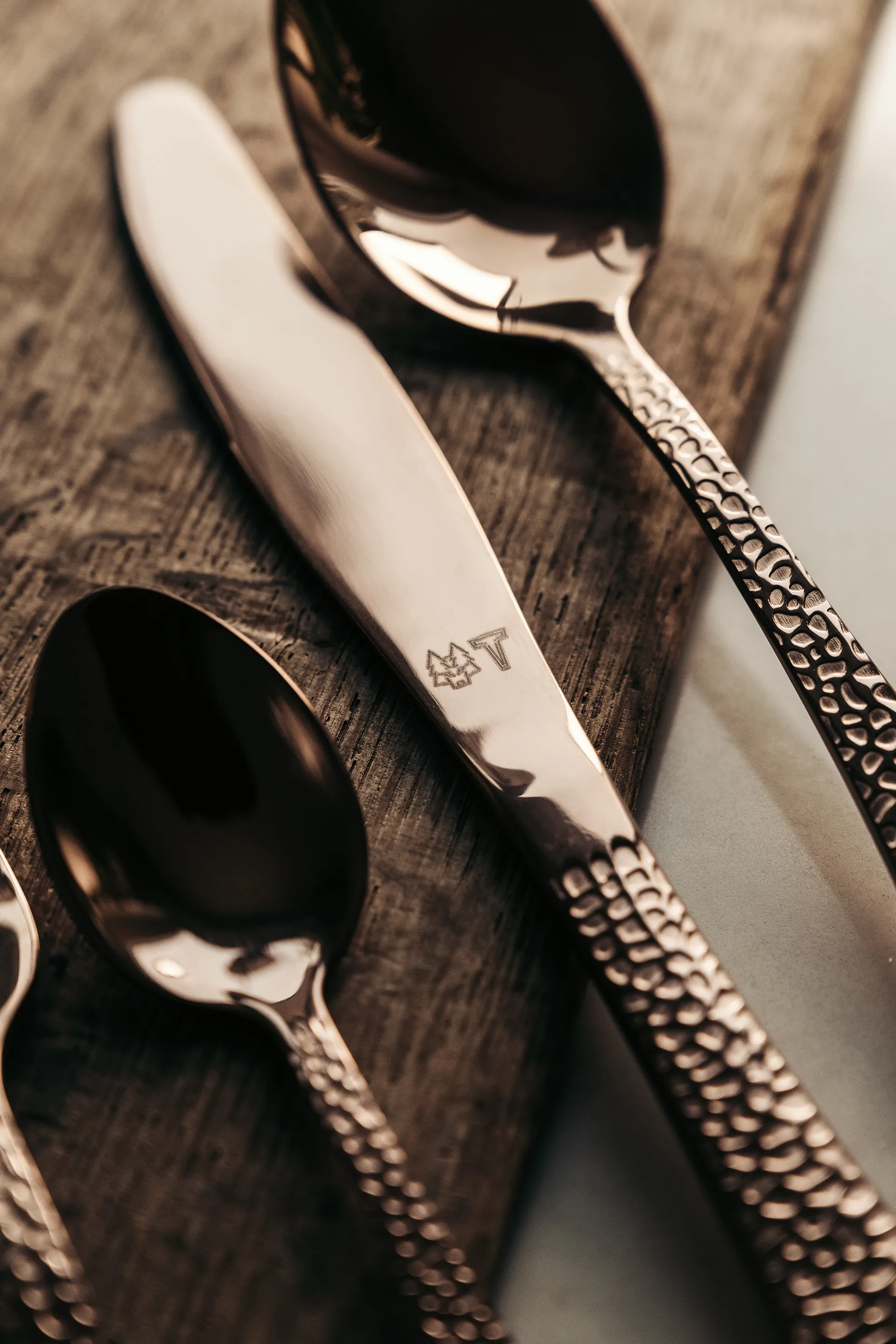 Vargen & Thor 餐具 cutlery 16 pieces, Fenix. copper Vargen & Thor