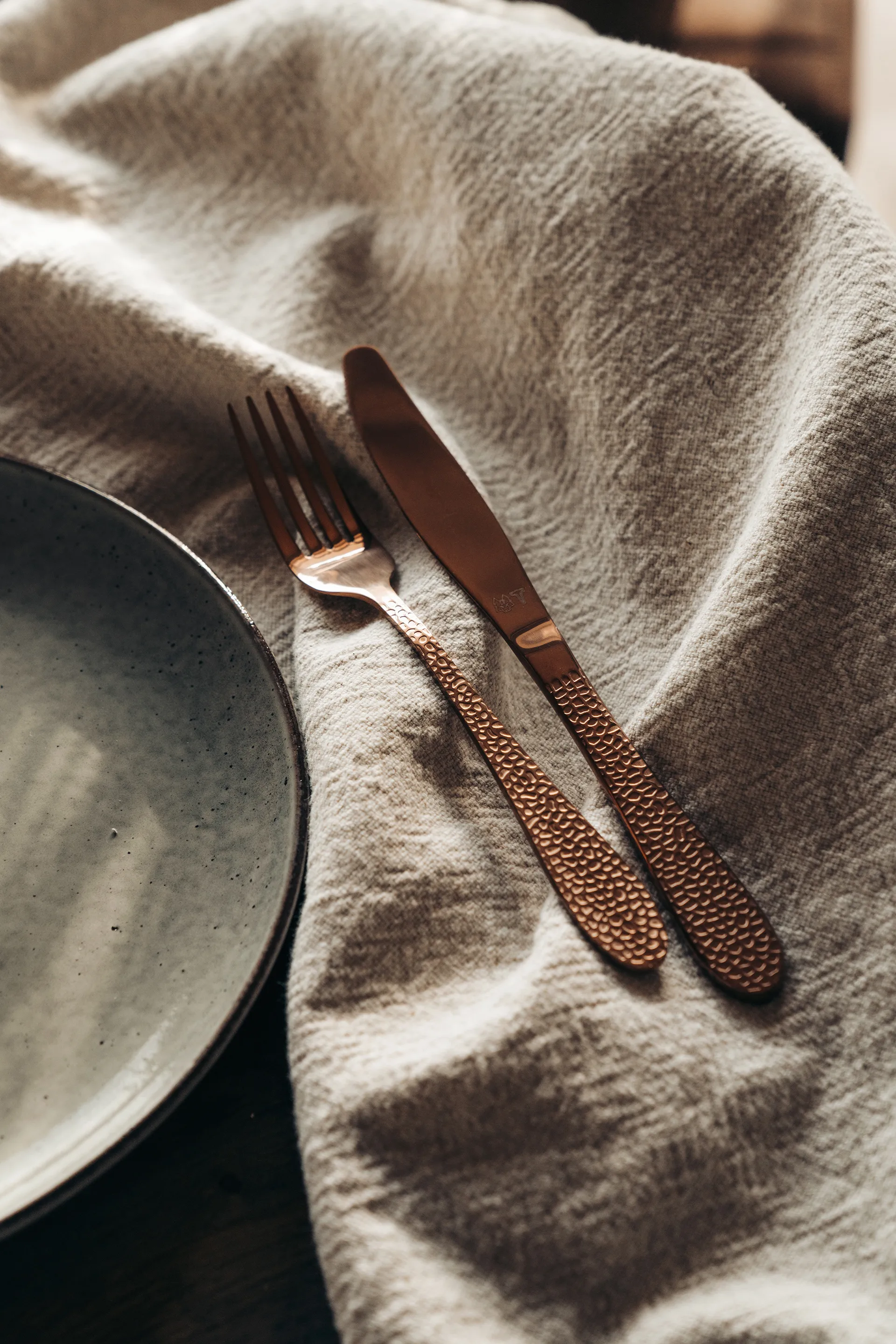 Vargen & Thor 餐具 cutlery 16 pieces, Fenix. copper Vargen & Thor