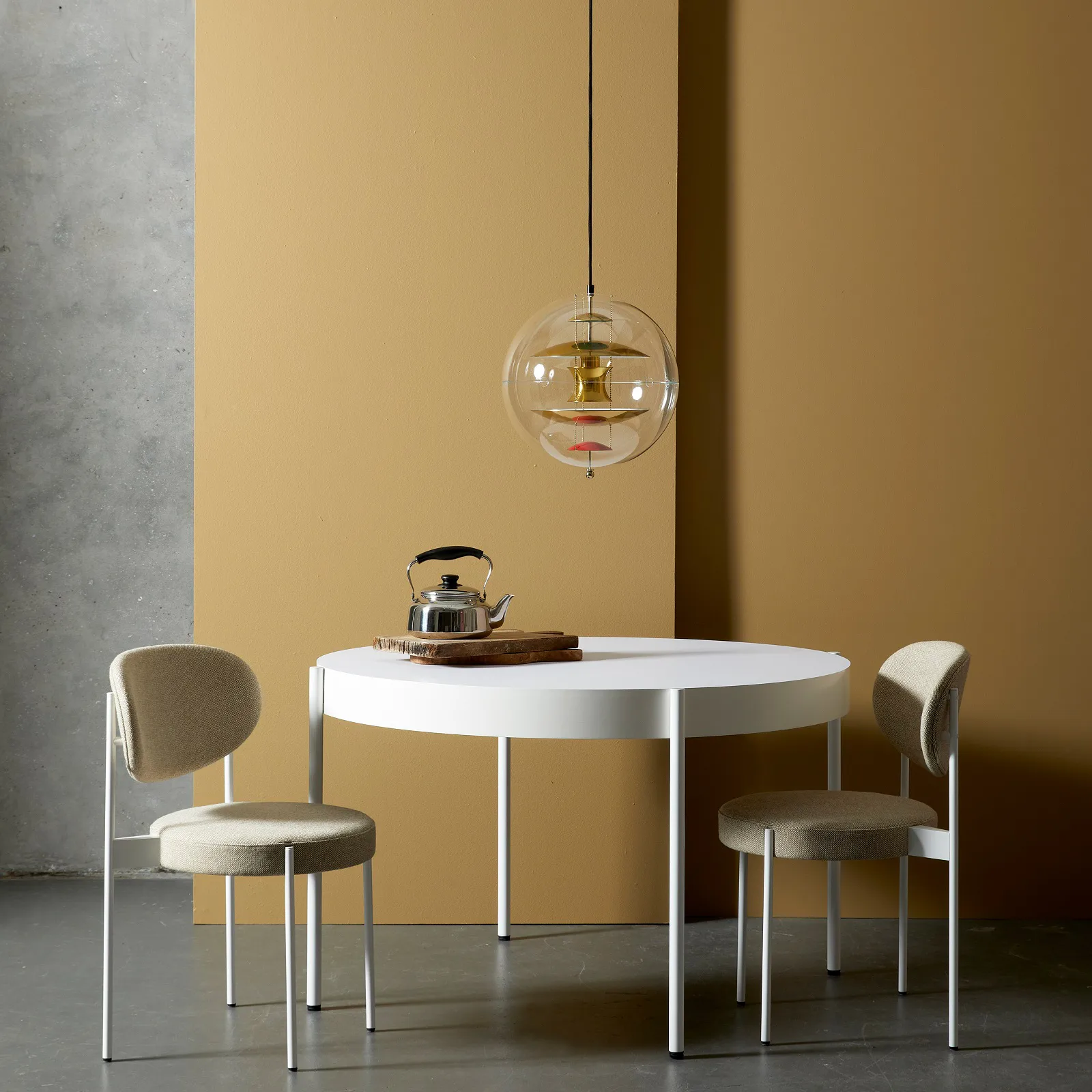 VP Globe Brass 吊灯, Ø40 cm Verpan