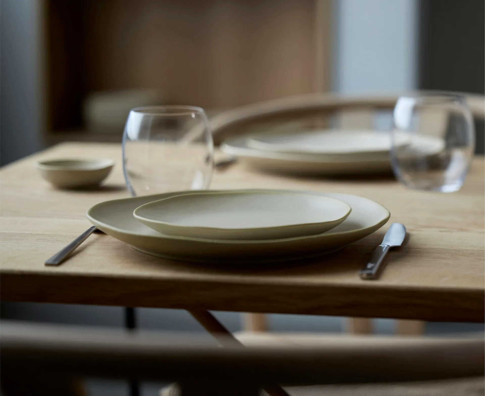 Shoku 盘子 Ø27 cm, Warm 褐色 Villa Collection