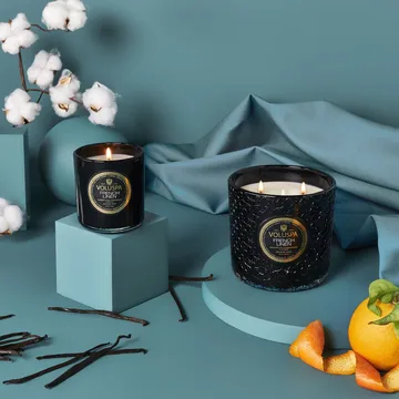 Classic Maison Noir 香薰蜡烛60小时 - French Linen - Voluspa