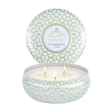 Maison Blanc 三芯铁盒香薰蜡烛40小时 - Laguna - Voluspa