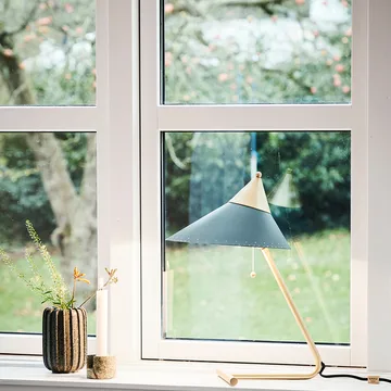Brass Top 台灯 - 暖白色_黄铜底座 - Warm Nordic