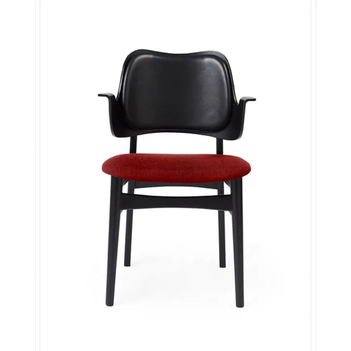 Gesture 椅子，软包座椅与靠背 - Fabric brick 红色, 皮革 backrest, 黑色 涂漆的 beech legs - Warm Nordic