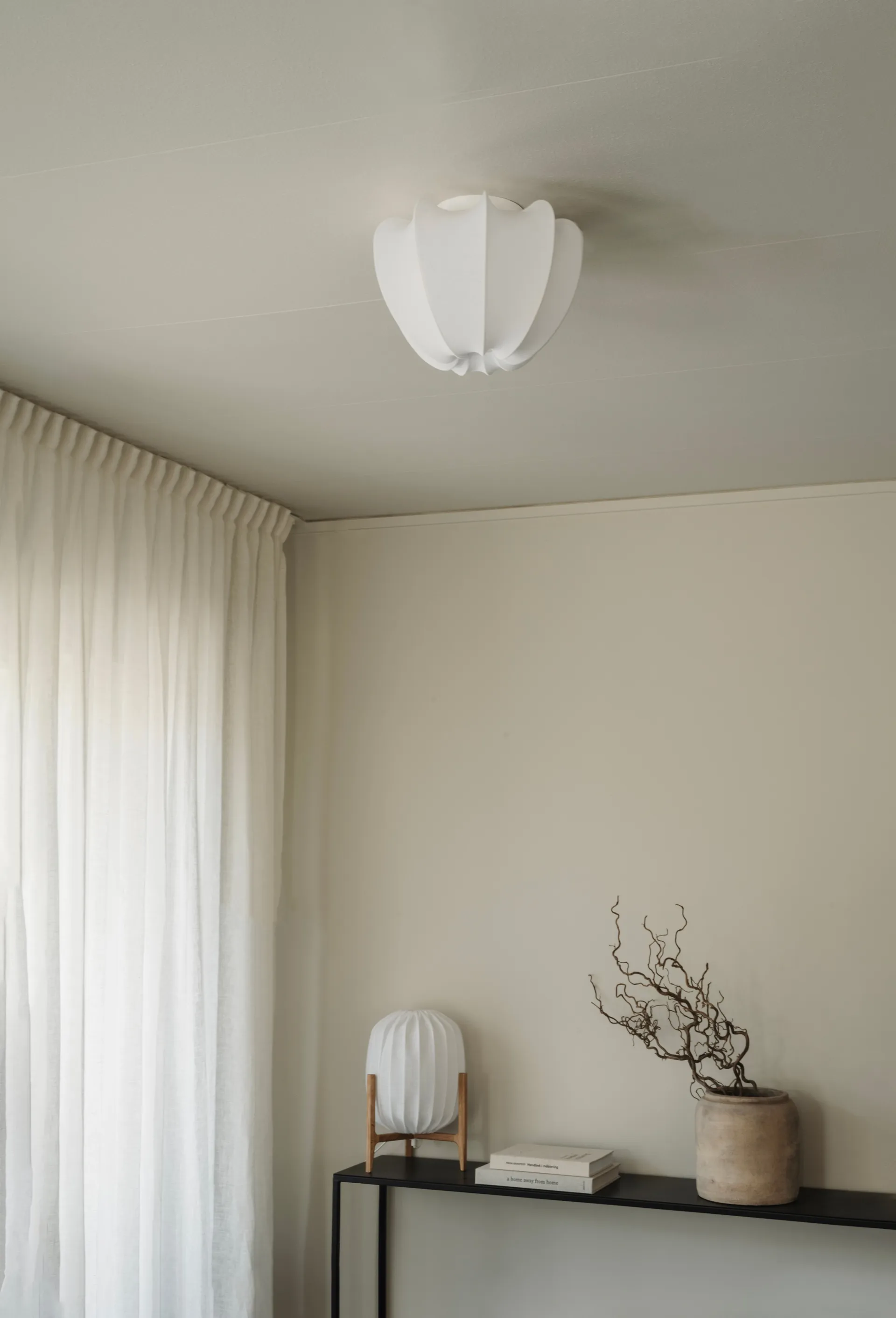 Anna迷你吸顶灯 Ø30cm, 白色棉质 Watt & Veke