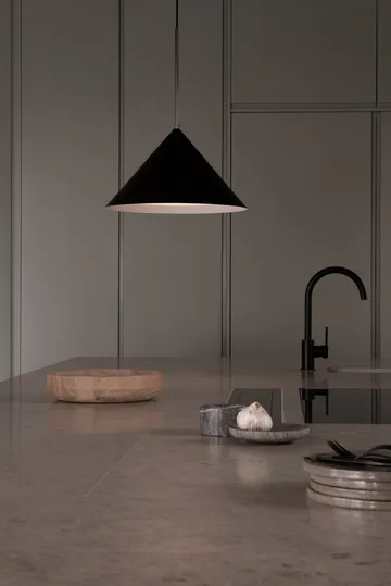 Kuro吊灯 - 黑色_Ø45x25cm - Watt & Veke