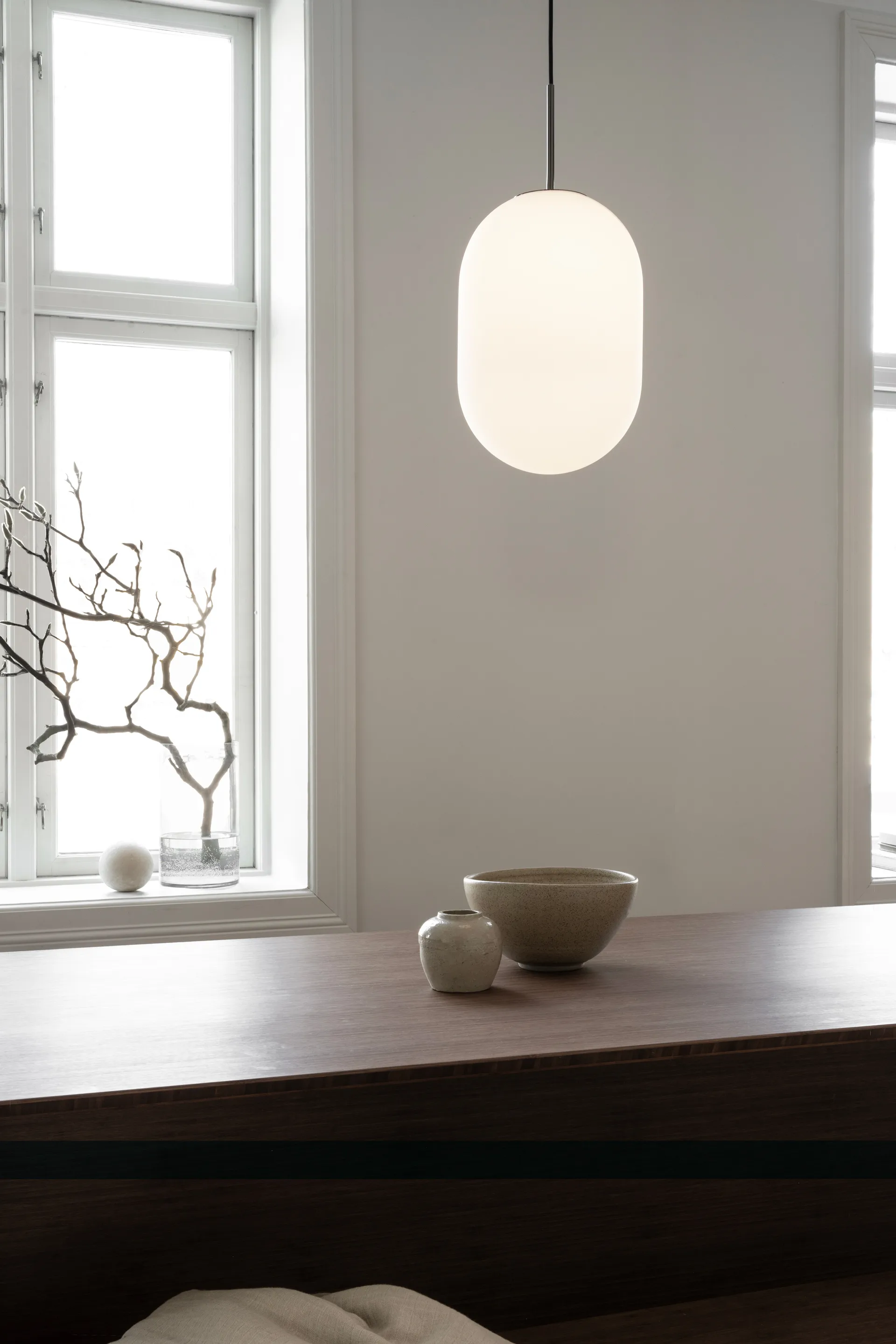 Noor吊坠 L款 Ø24cm, 白色 Watt & Veke