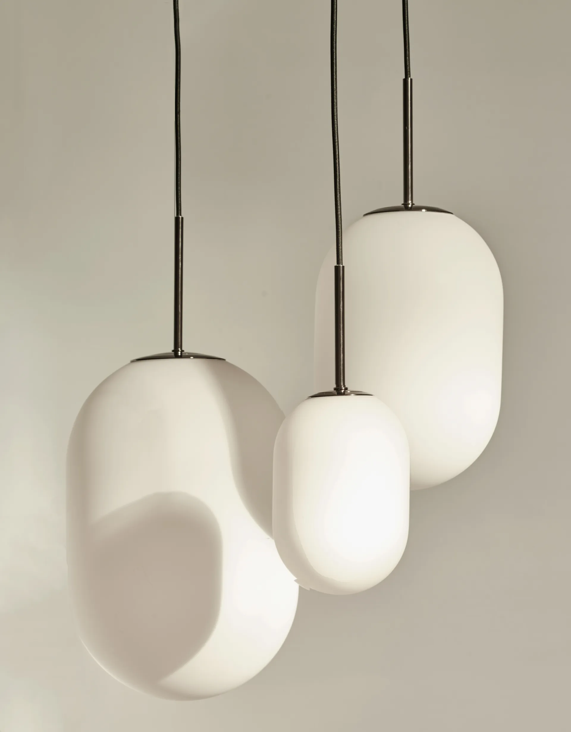 Noor吊坠 M款 Ø18cm, 白色 Watt & Veke