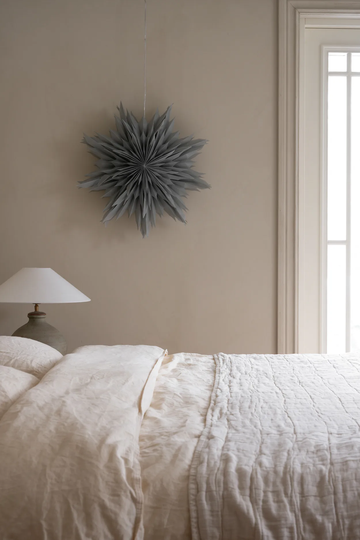 Oslo Christmas star Ø60 cm, 灰色 Watt & Veke